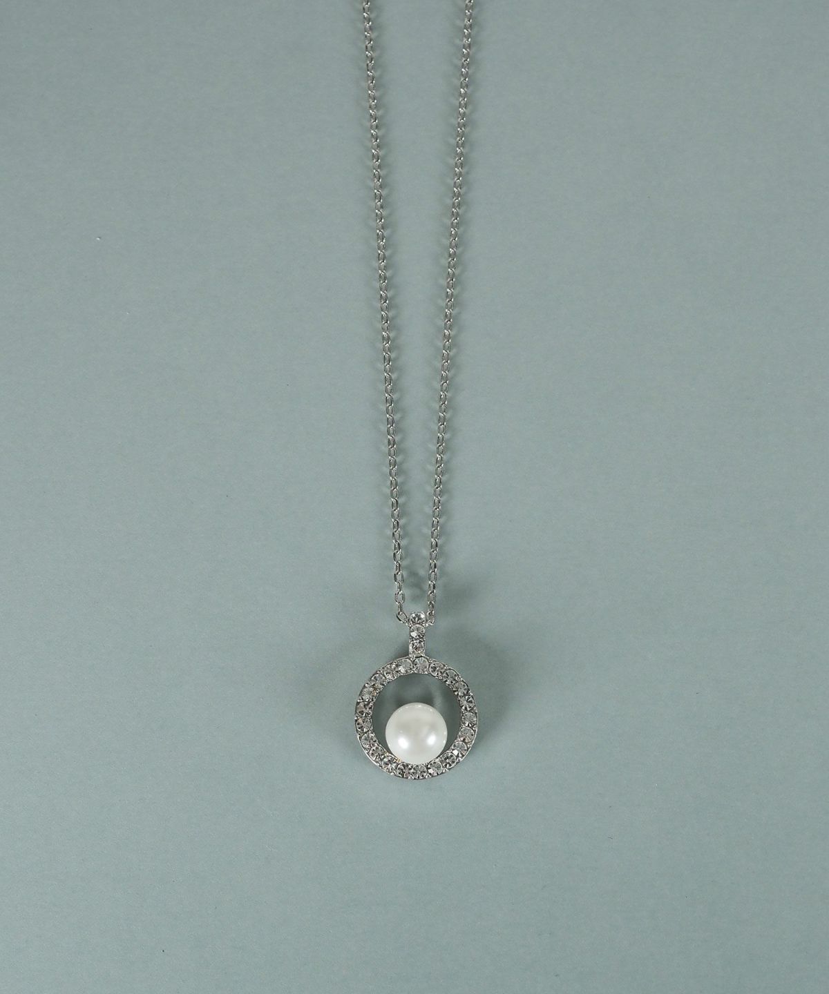 貝パールサークルパヴェネックレス