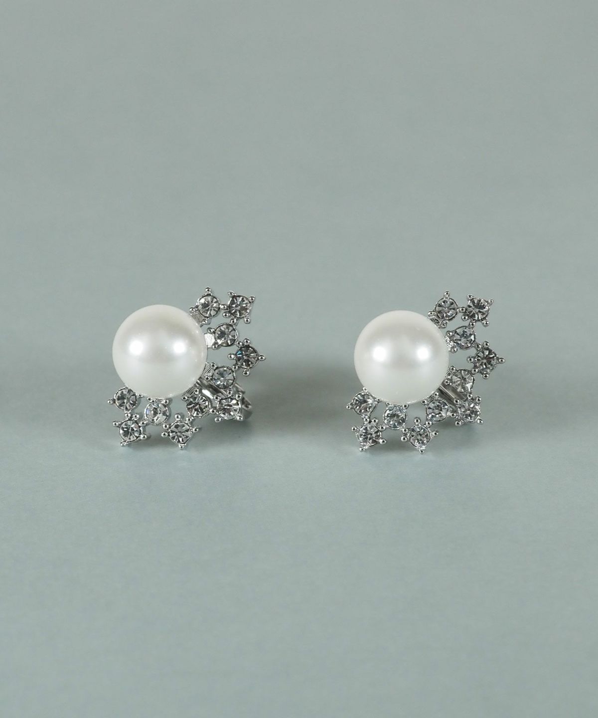 貝パールファンシェイプストーンイヤリング