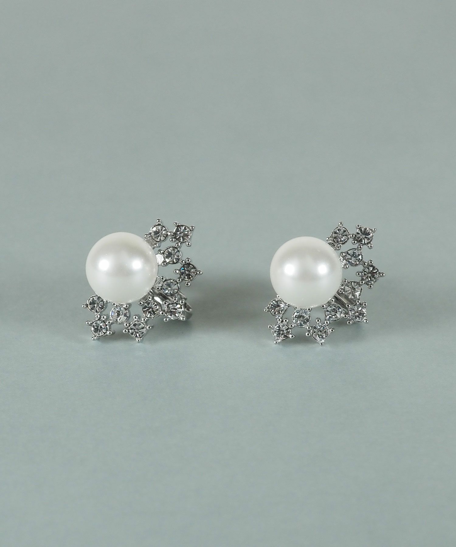 貝パールファンシェイプストーンイヤリング