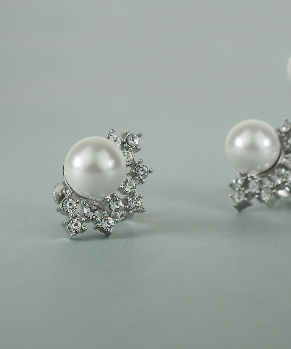 貝パールファンシェイプストーンイヤリング