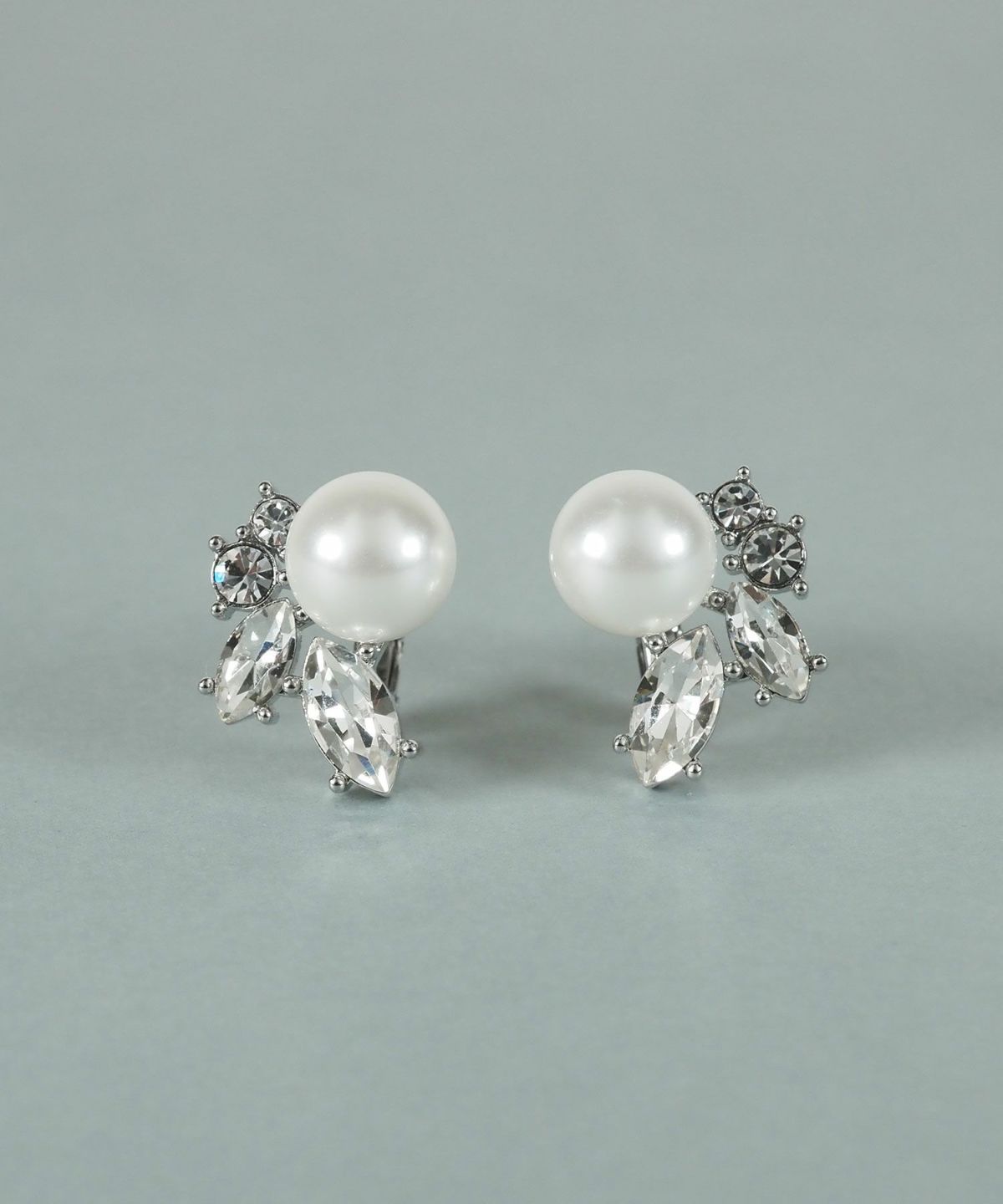 貝パールビジューイヤリング