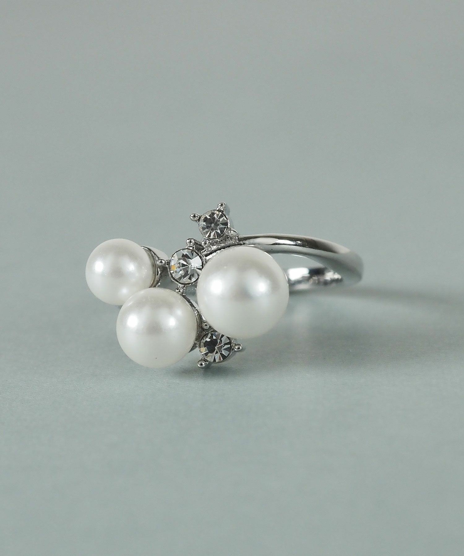 トリプル貝パールビジューリング