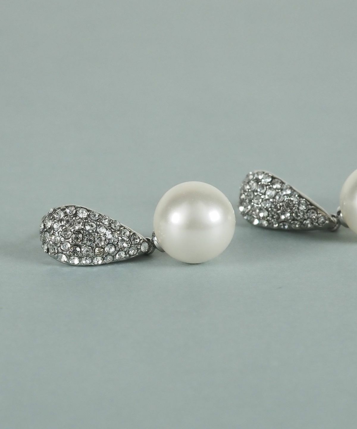 貝パールリーフパヴェピアス【JUNO PREMIUM】