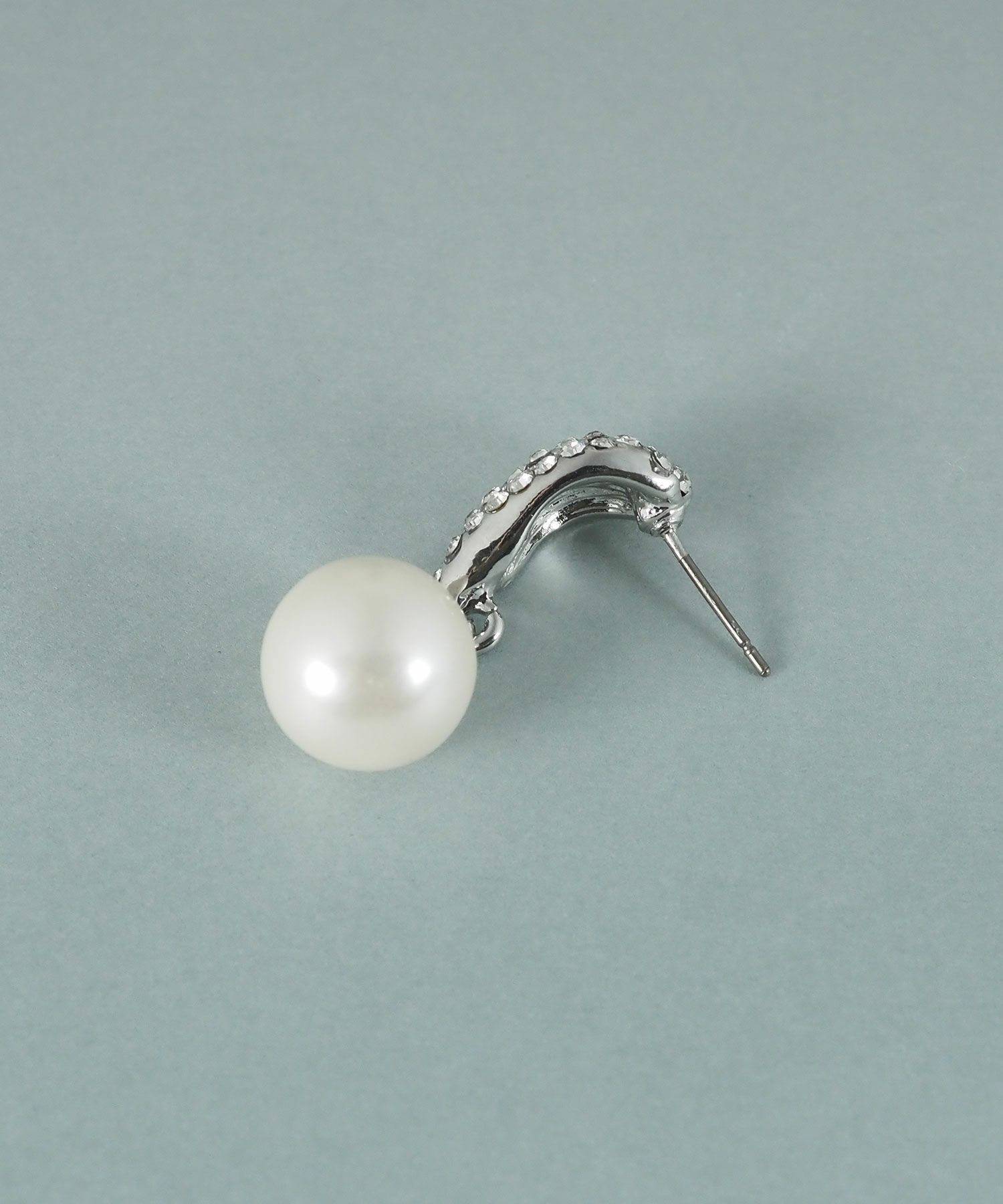 貝パールリーフパヴェピアス【JUNO PREMIUM】