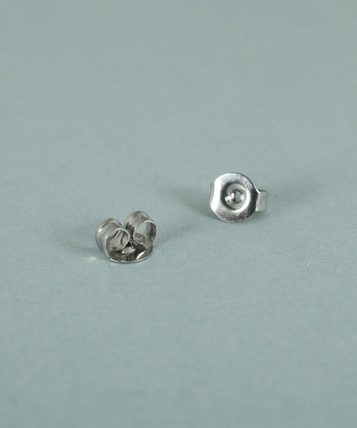 貝パールストーンシャワーピアス