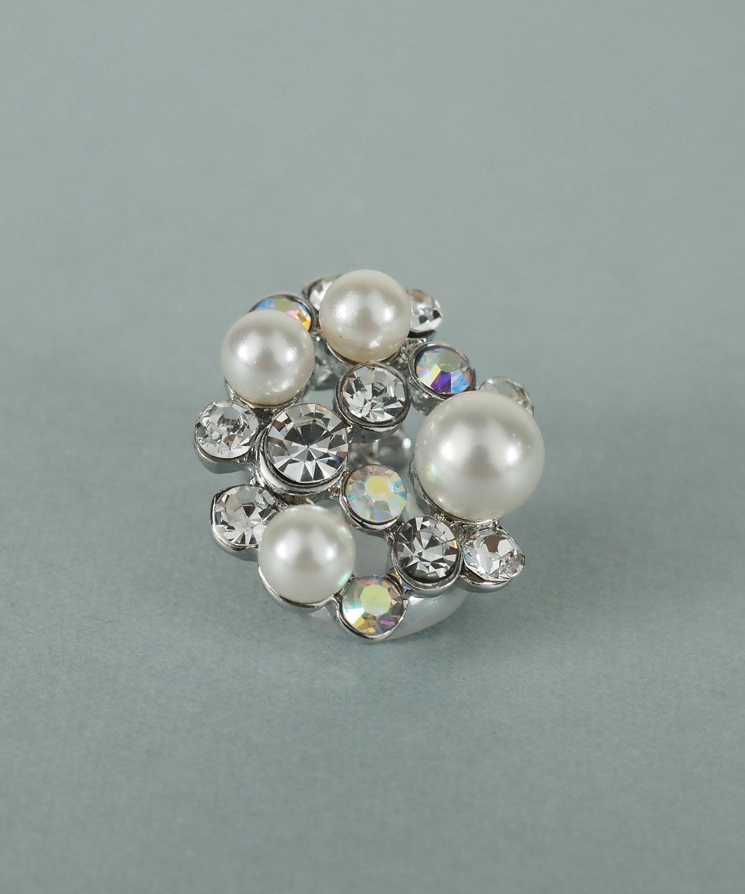 貝パールオーロラビジューイヤリング【JUNO PREMIUM】