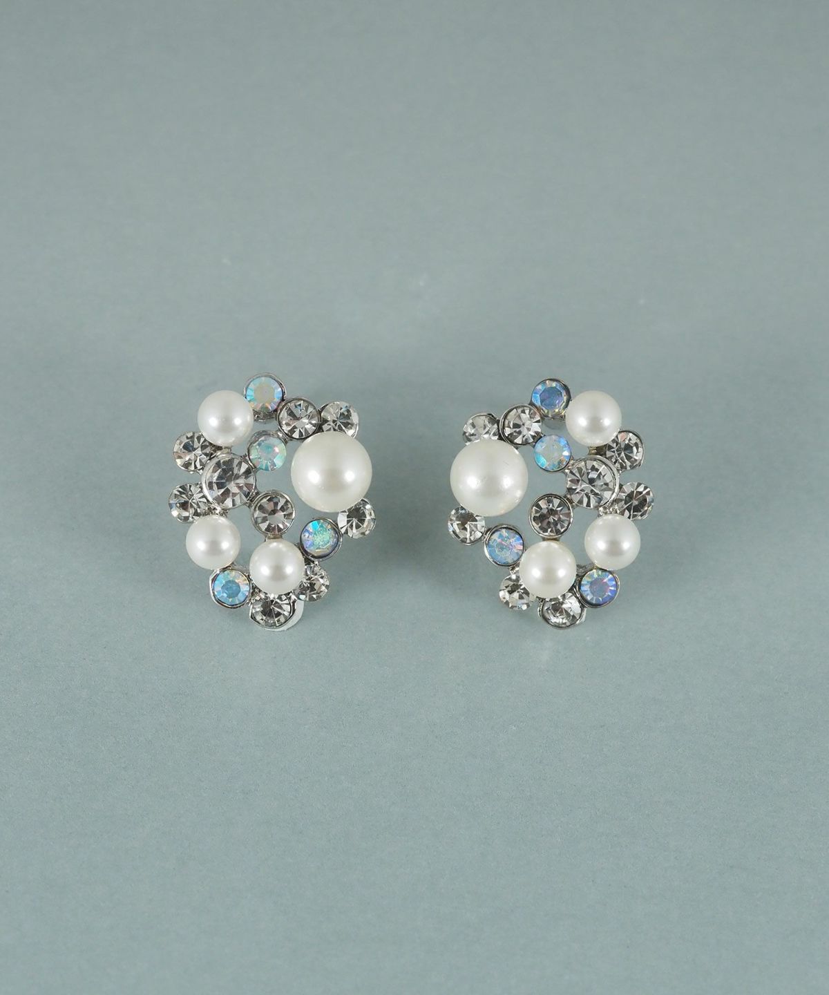 貝パールオーロラビジューピアス