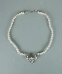 貝パールビジューネックレス