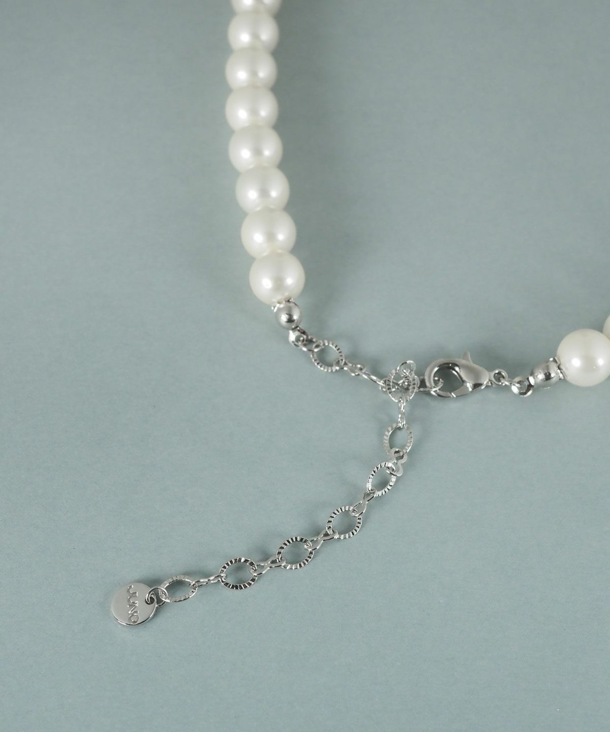 貝パールビーズネックレス