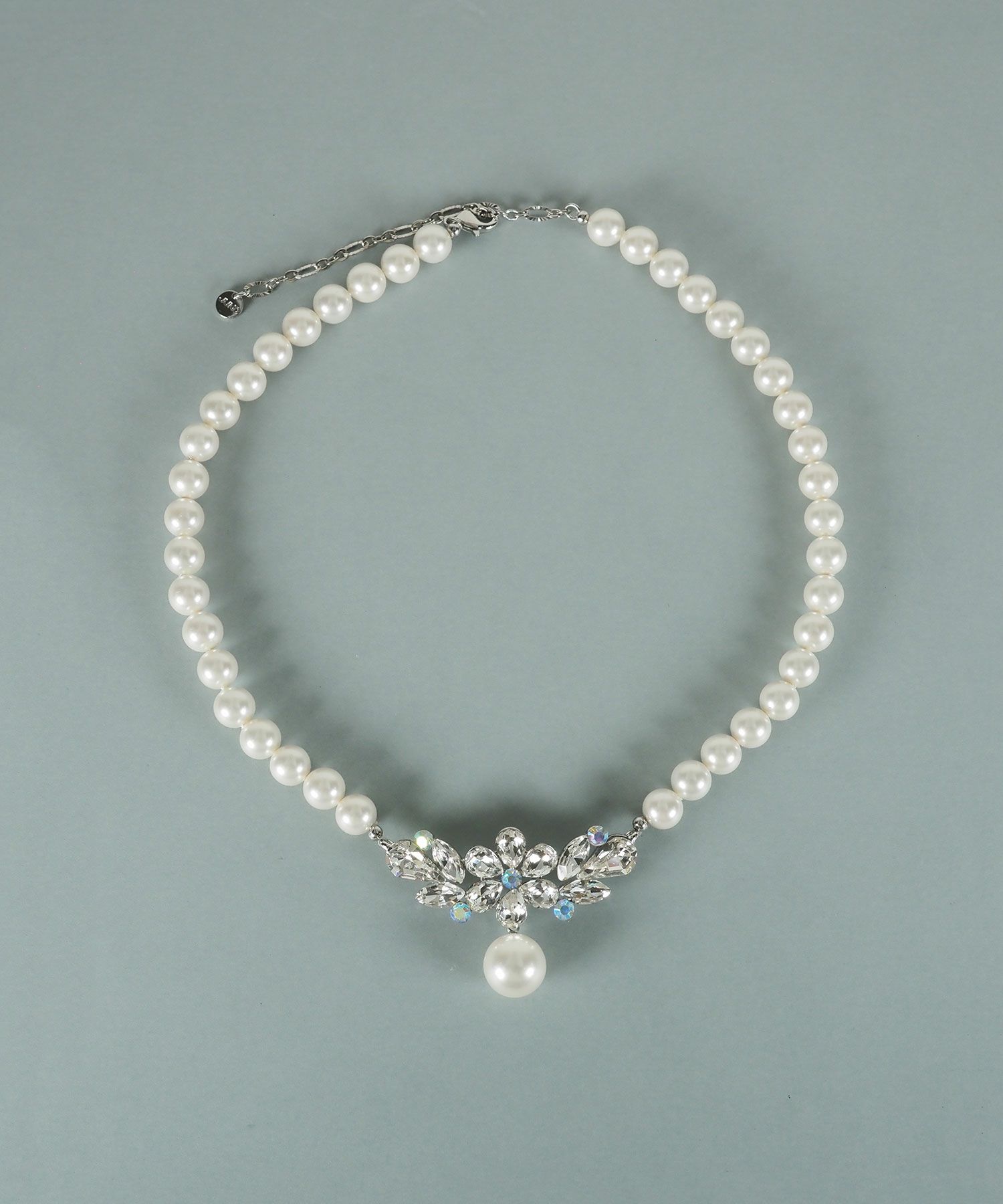 貝パールフラワービジューネックレス【JUNO PREMIUM】