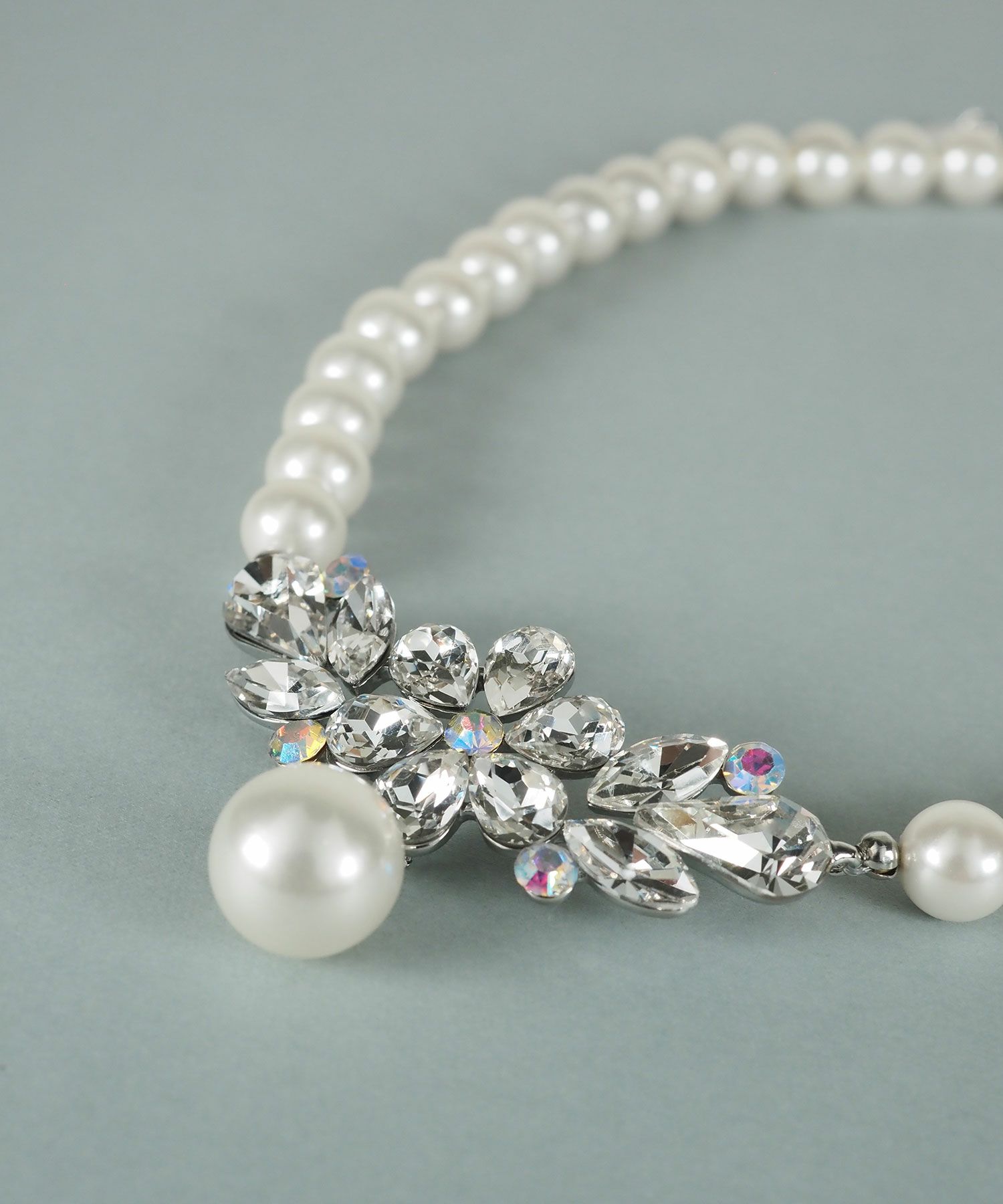 貝パールフラワービジューネックレス【JUNO PREMIUM】