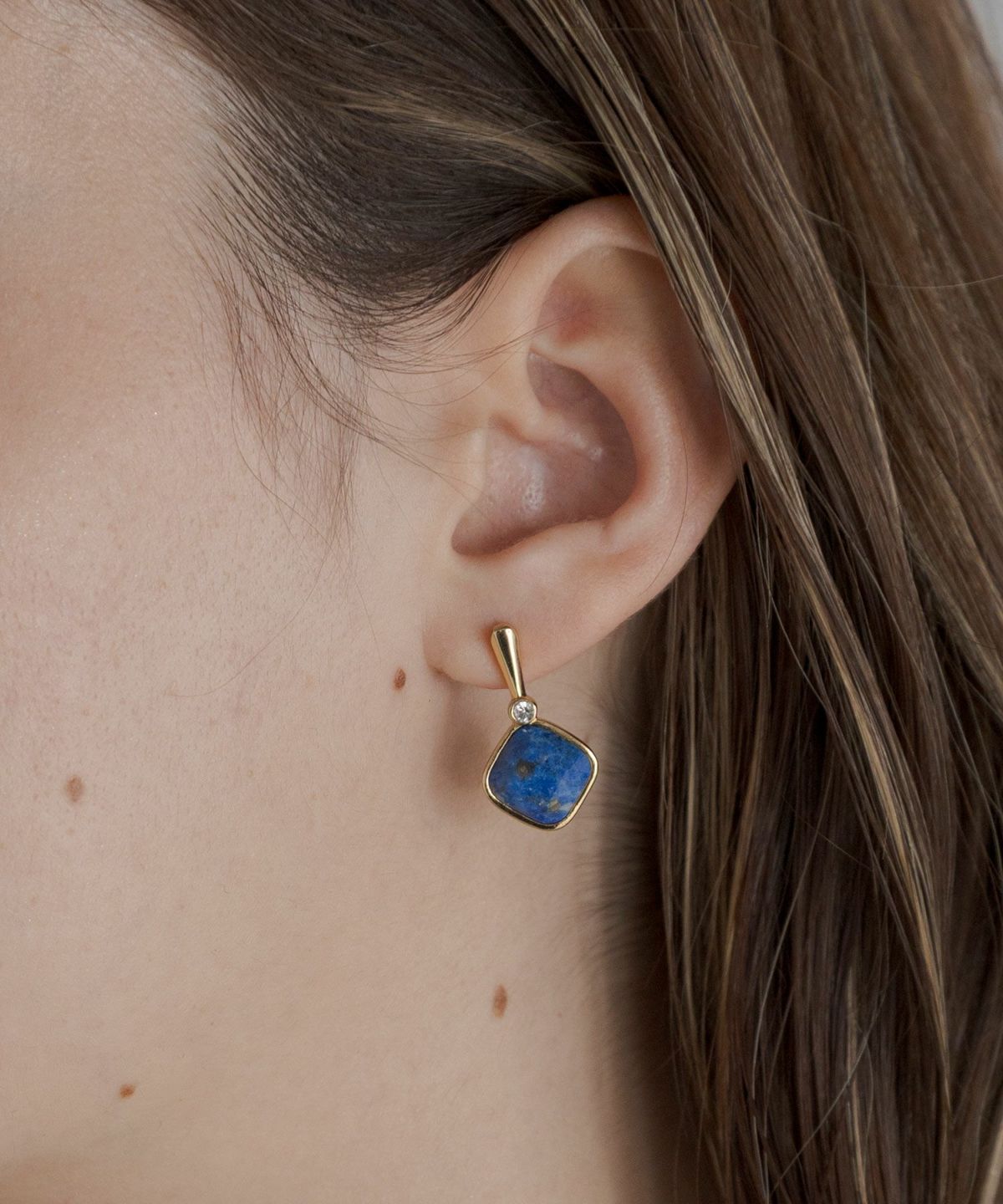 スクエアラピスラズリクリスタルピアス【JUNO PREMIUM】 | 【公式】MUK