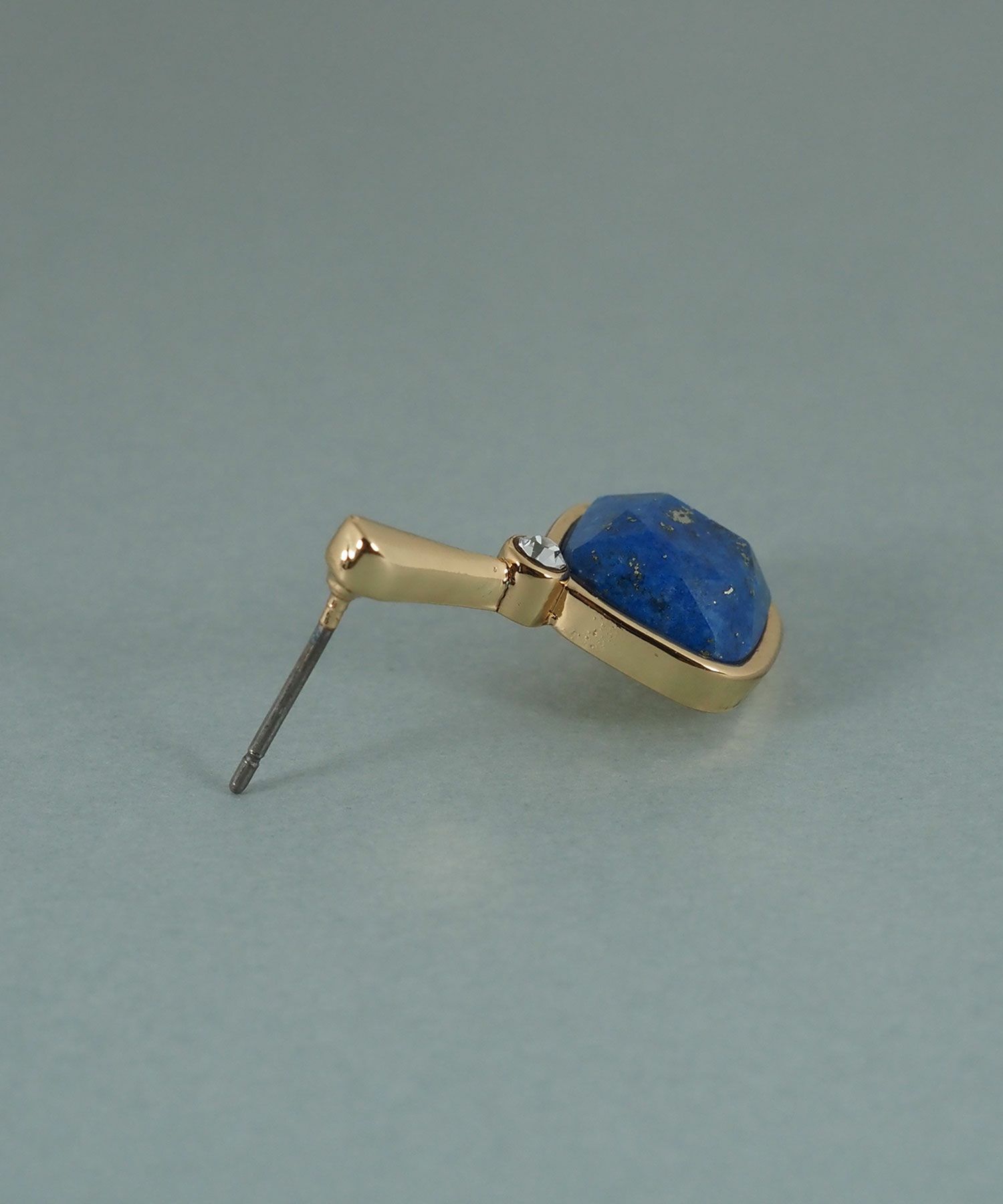 スクエアラピスラズリクリスタルピアス【JUNO PREMIUM】