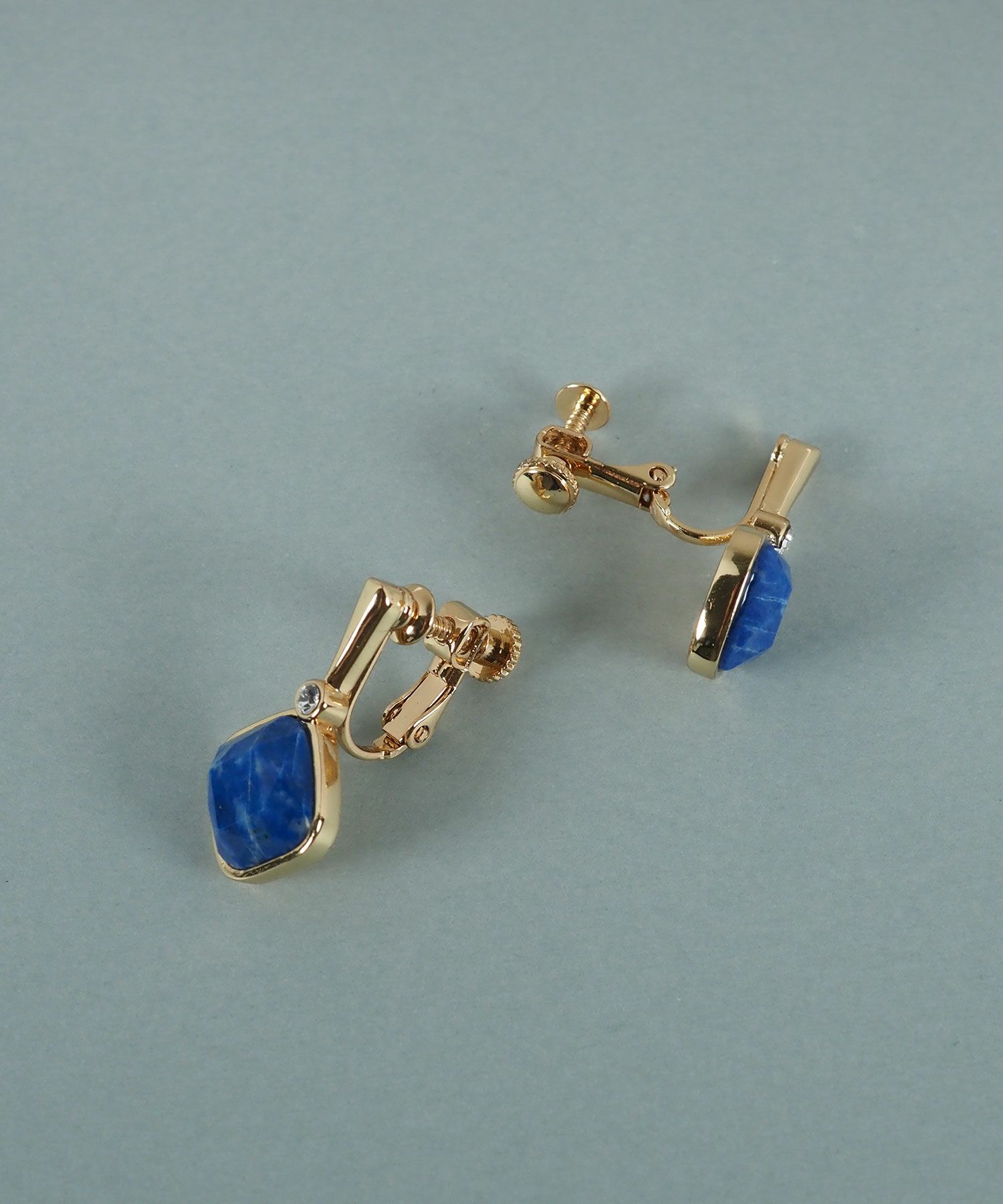 スクエアラピスラズリクリスタルイヤリング【JUNO PREMIUM】