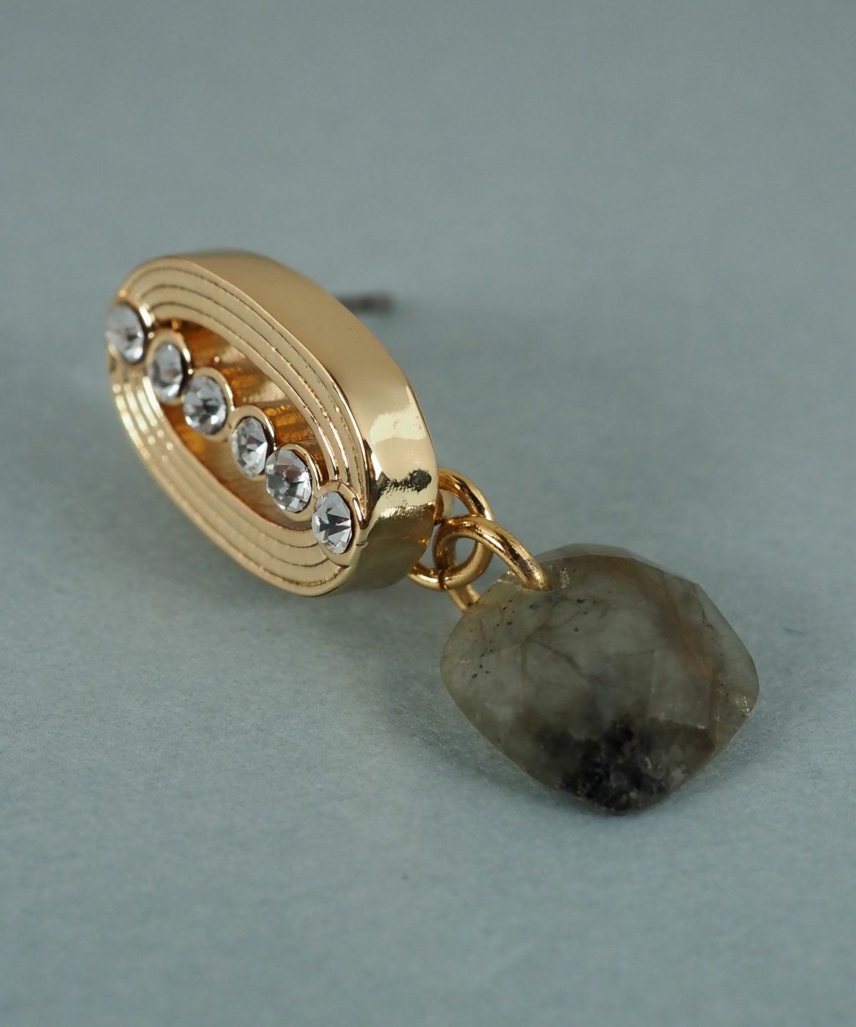 agete ラブラドライトオーバルピアス ゴールドラブラドライトピアス