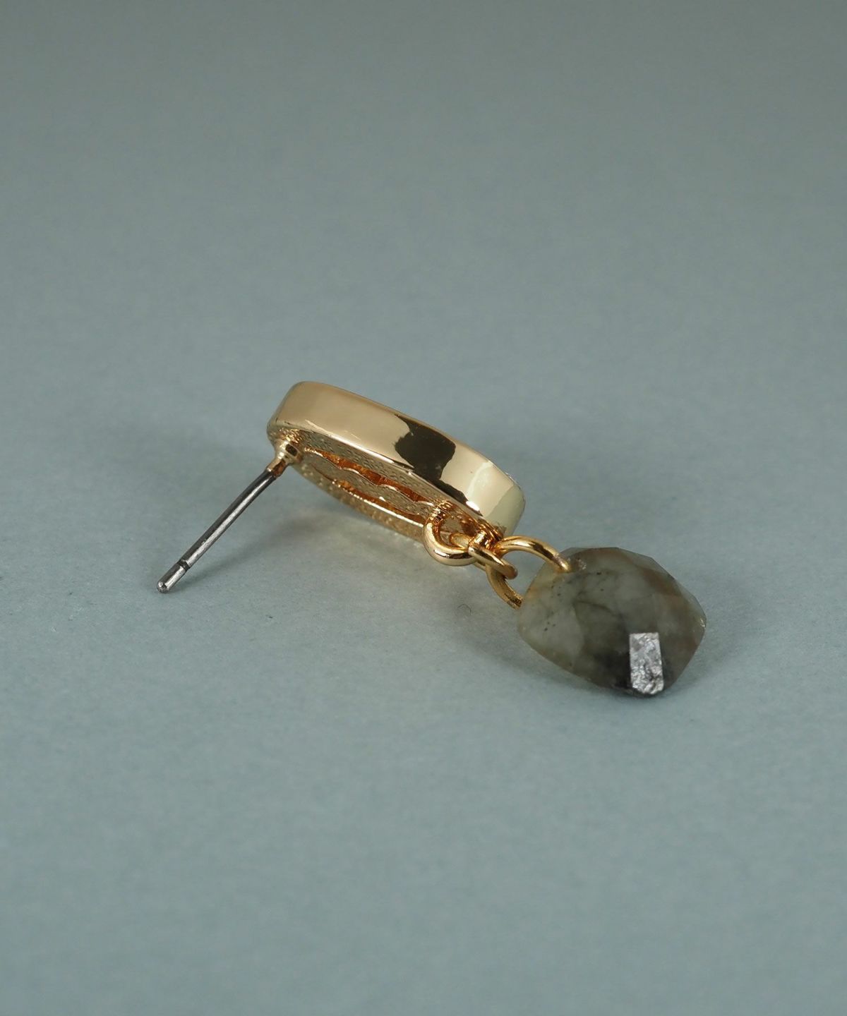 オーバルグリッドラブラドライトピアス【JUNO PREMIUM】 | 【公式】MUK