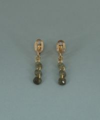 ラブラドライトオーバルメタルイヤリング【JUNO PREMIUM】