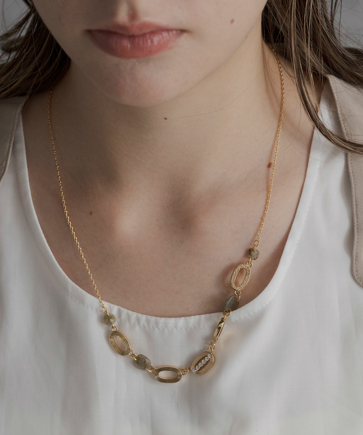 ラブラドライトオーバルメタルネックレス【JUNO PREMIUM】