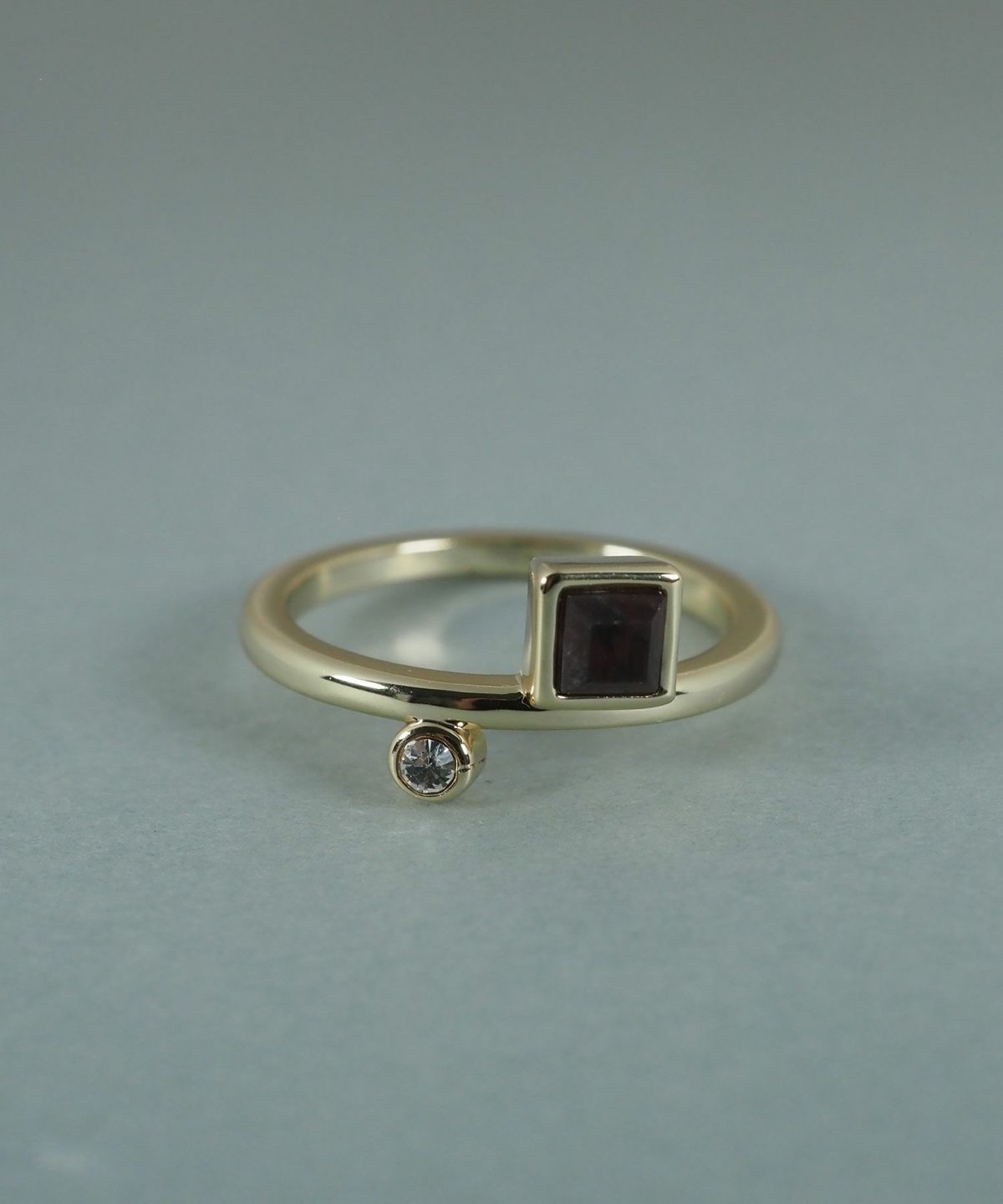 スクエアガーネットジオメトリーリング【JUNO PREMIUM】