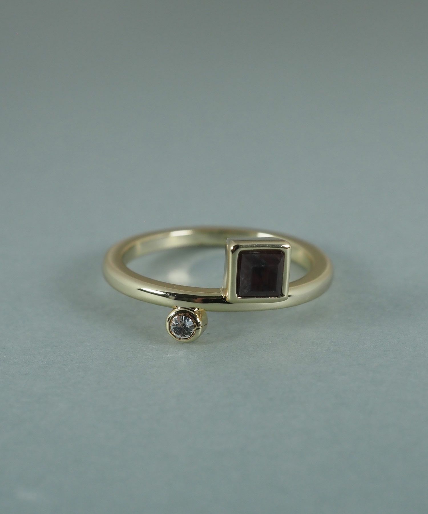 スクエアガーネットジオメトリーリング【JUNO PREMIUM】