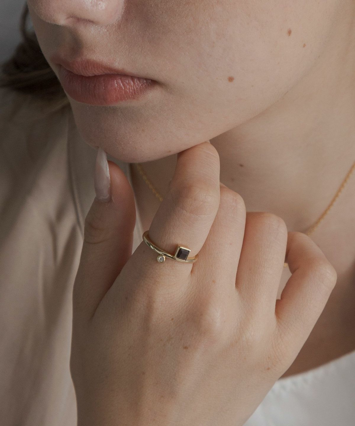 スクエアガーネットジオメトリーリング【JUNO PREMIUM】