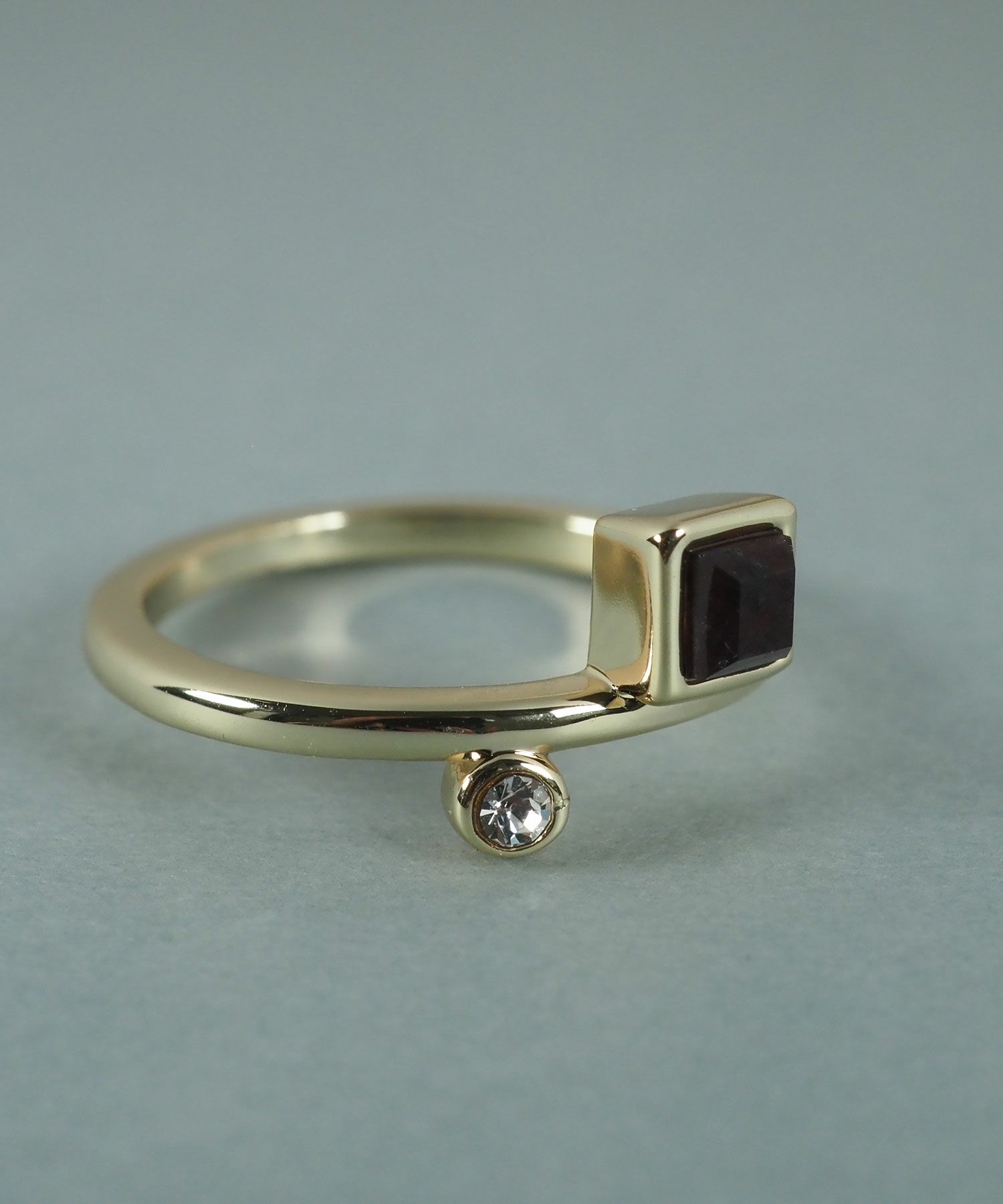 スクエアガーネットジオメトリーリング【JUNO PREMIUM】