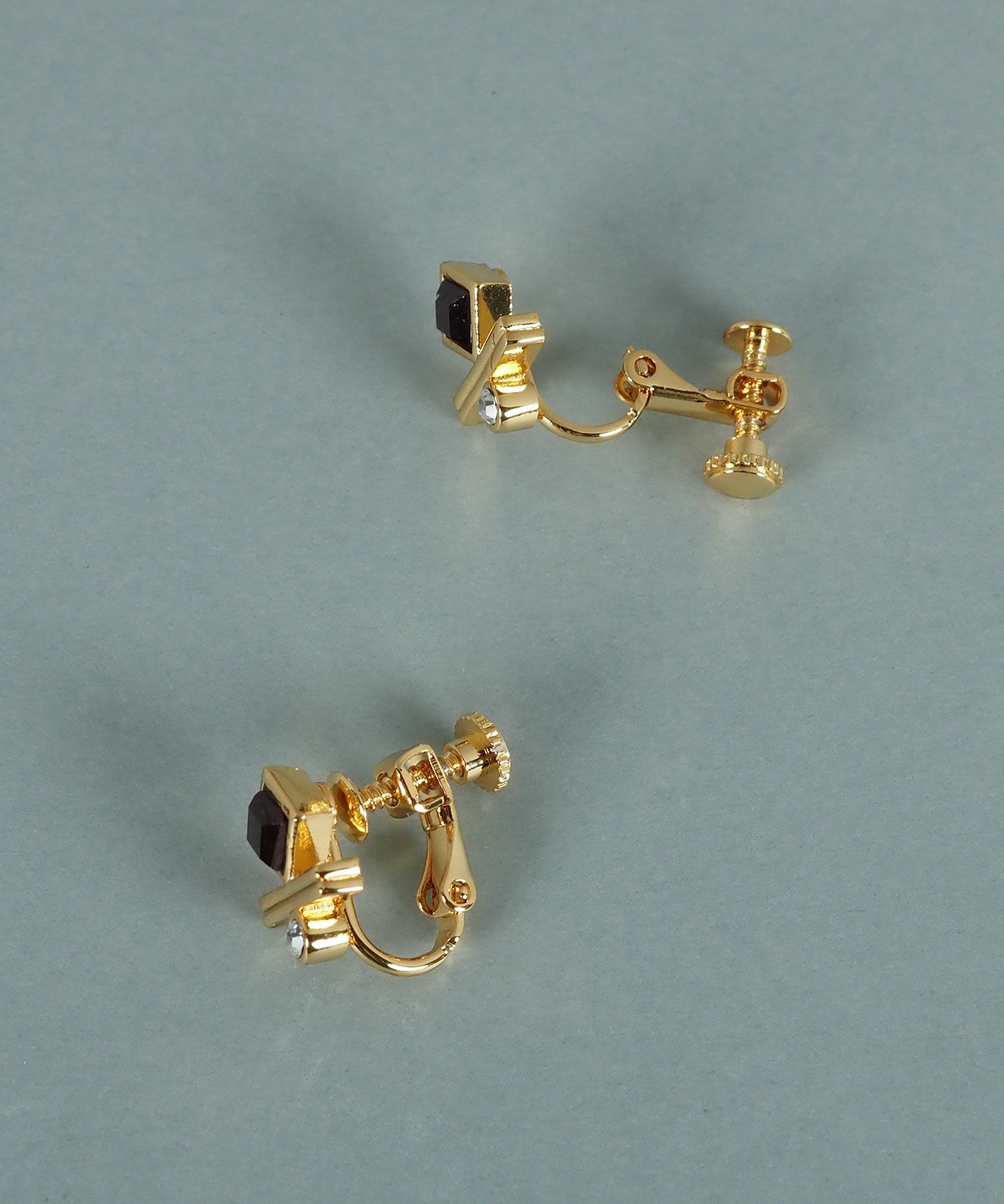 スクエアガーネットジオメトリーイヤリング【JUNO PREMIUM】