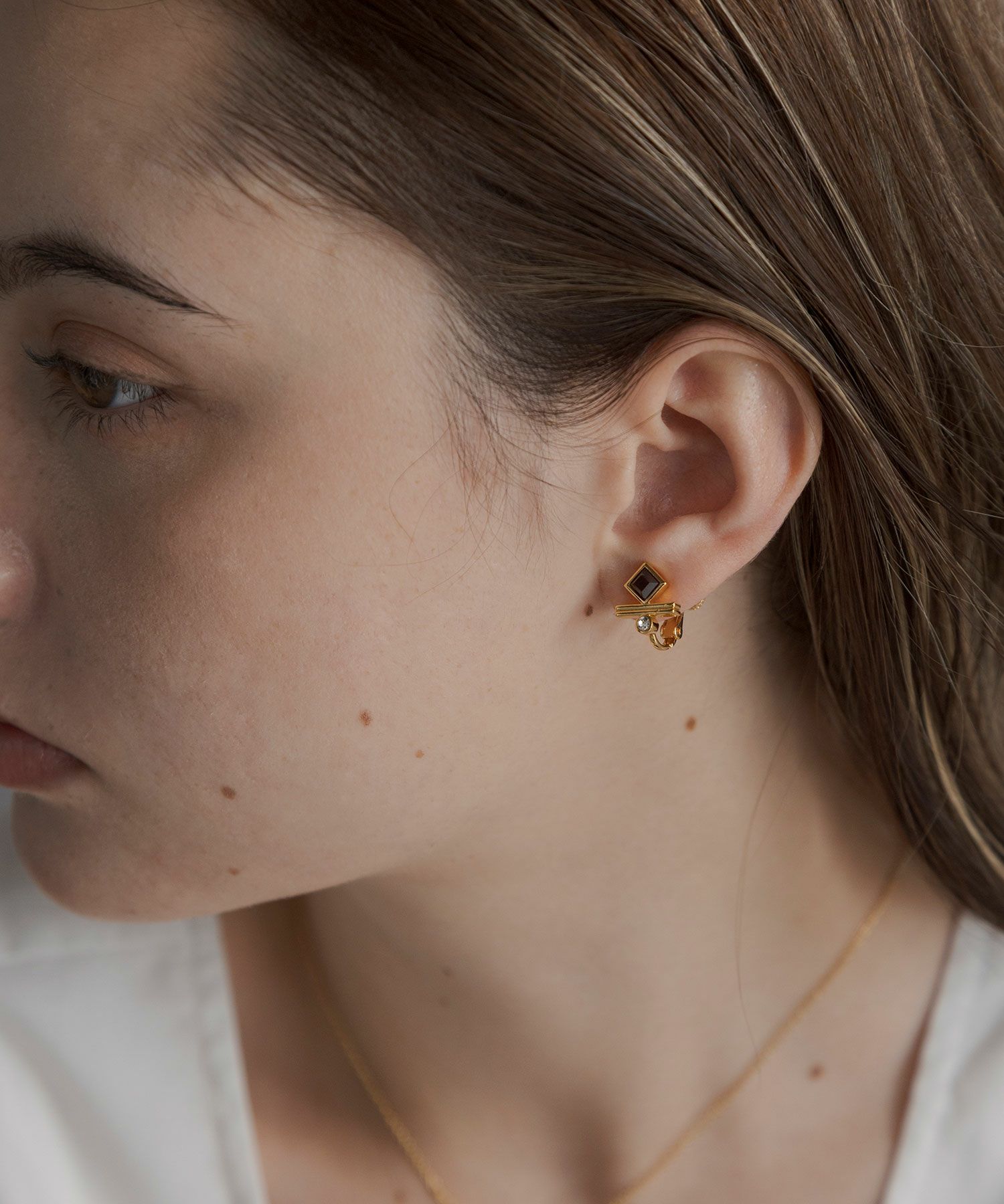 スクエアガーネットジオメトリーイヤリング【JUNO PREMIUM】