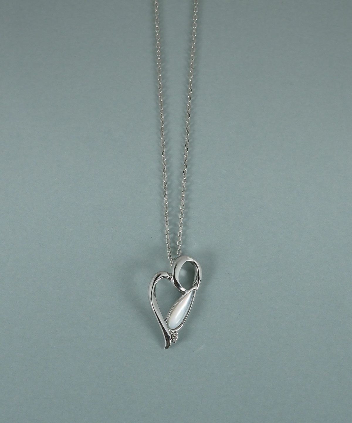 ハートフレームパールブランネックレス【JUNO PREMIUM】