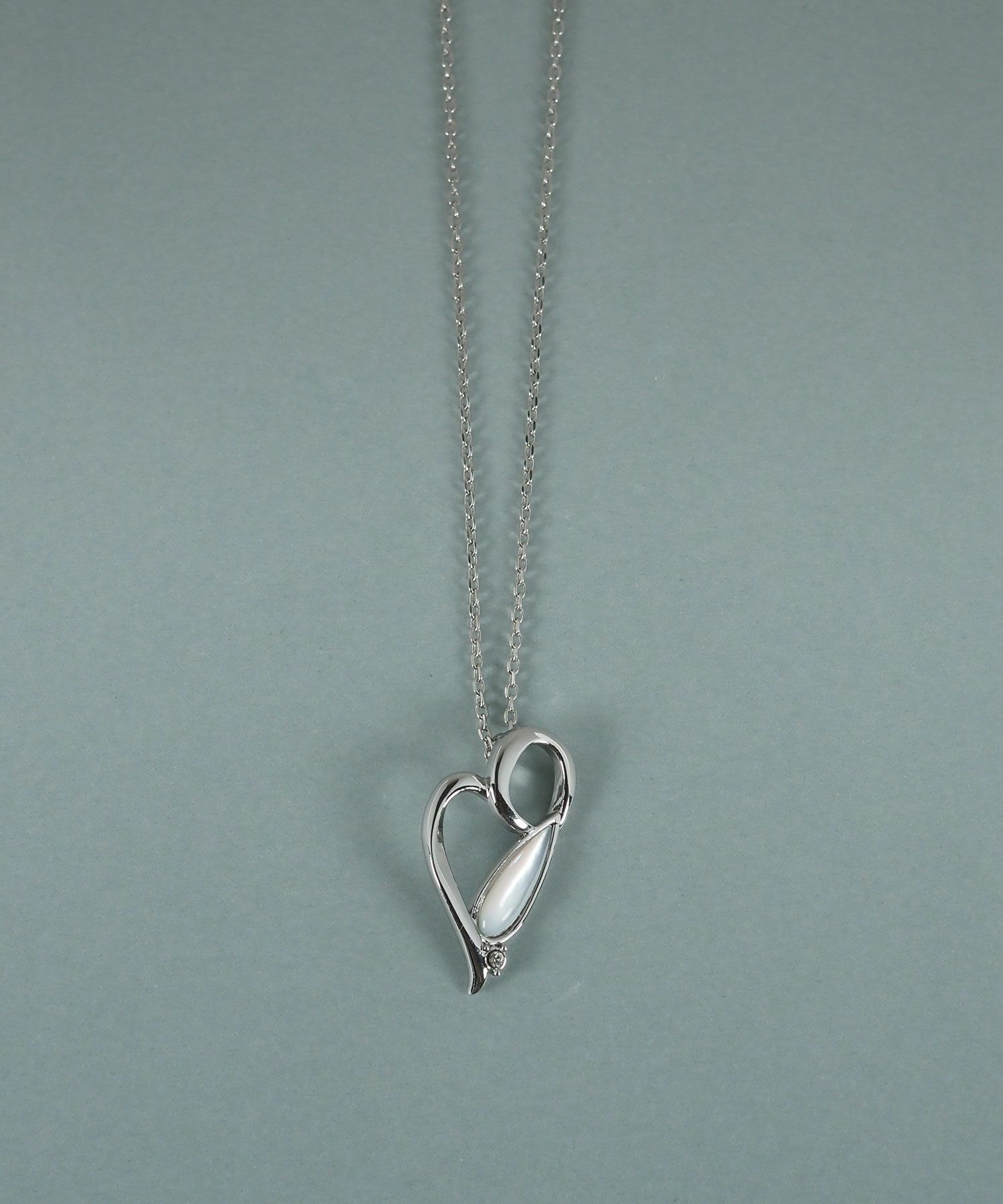 ハートフレームパールブランネックレス【JUNO PREMIUM】