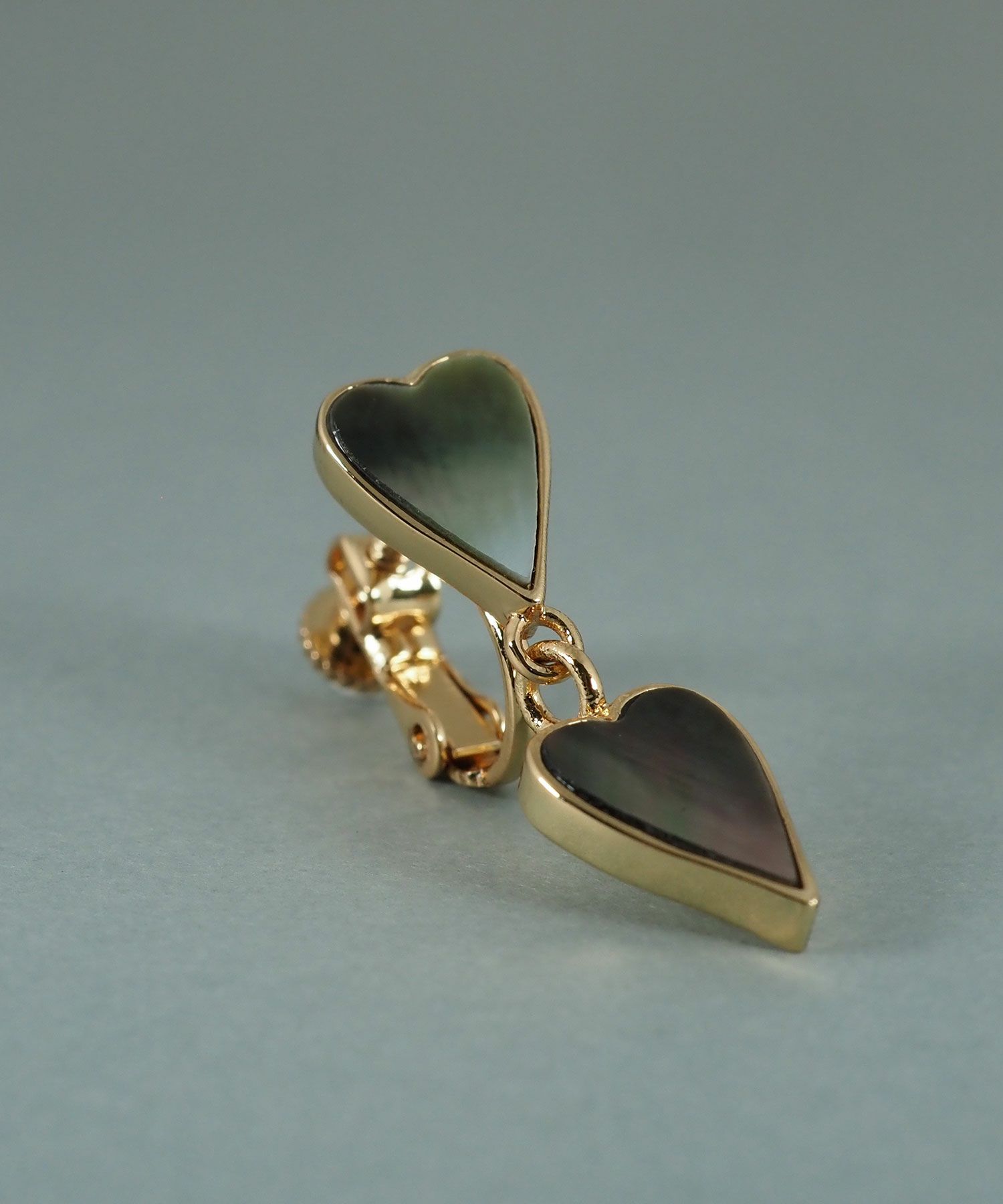 ダブルハートノワールシェル イヤリング【JUNO PREMIUM】