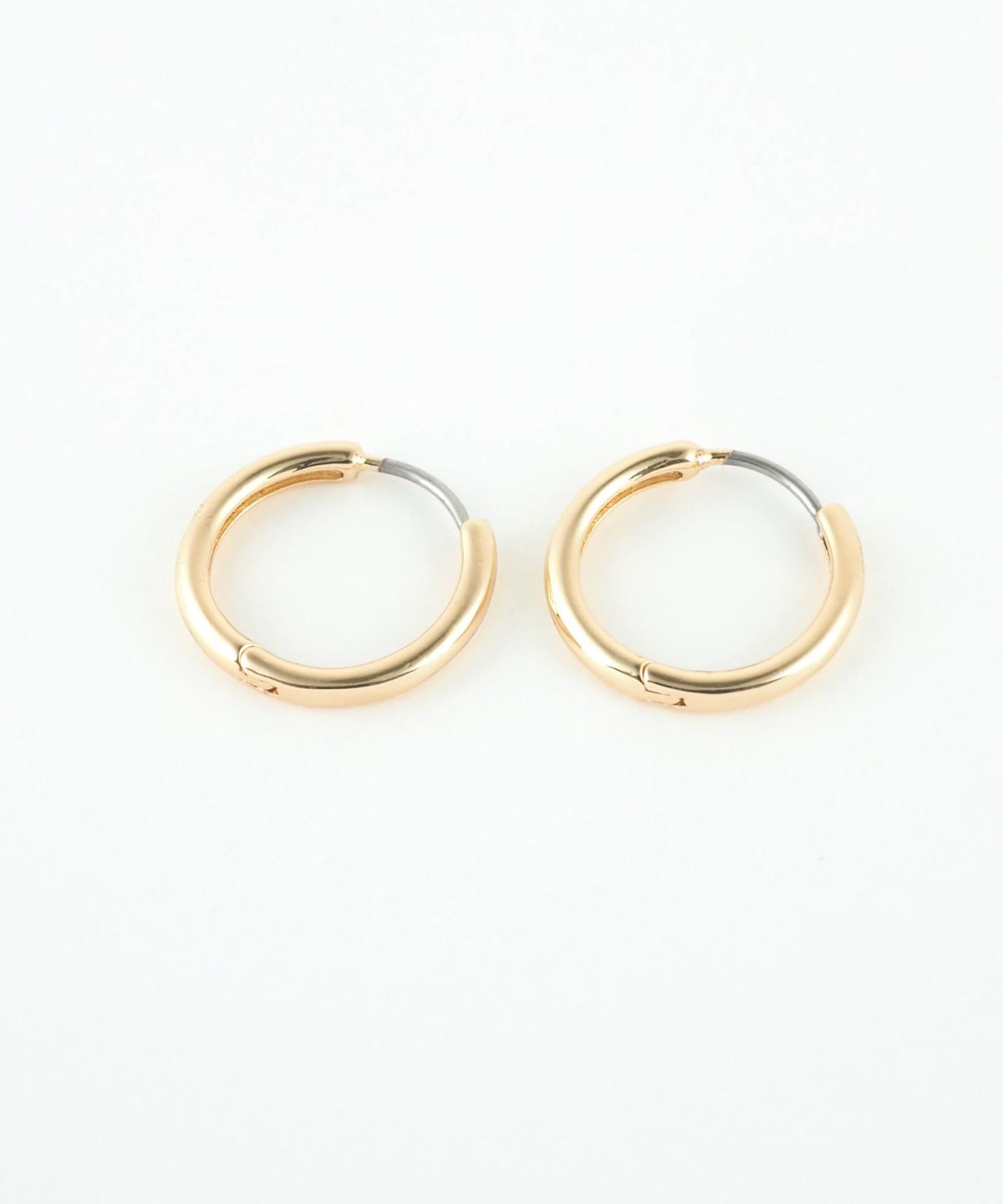 14mmシンプルスリムフープステンレスポストピアス