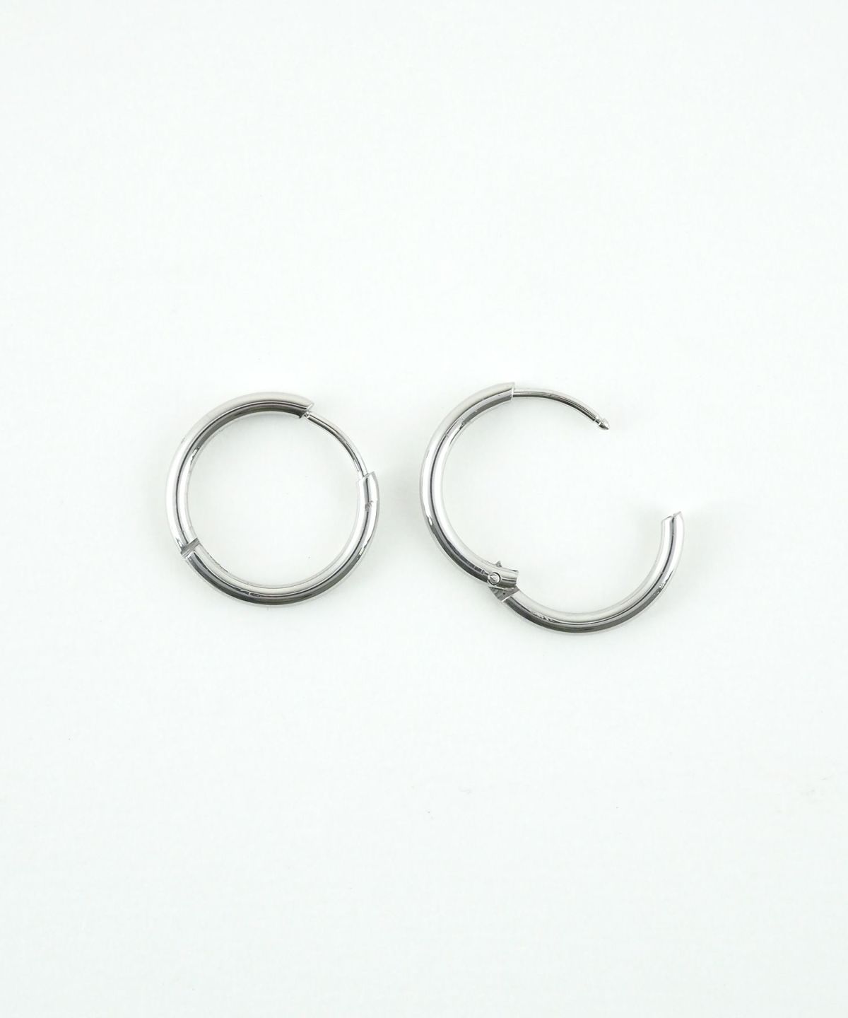 15mmシンプルスリムステンレスフープワンタッチピアス