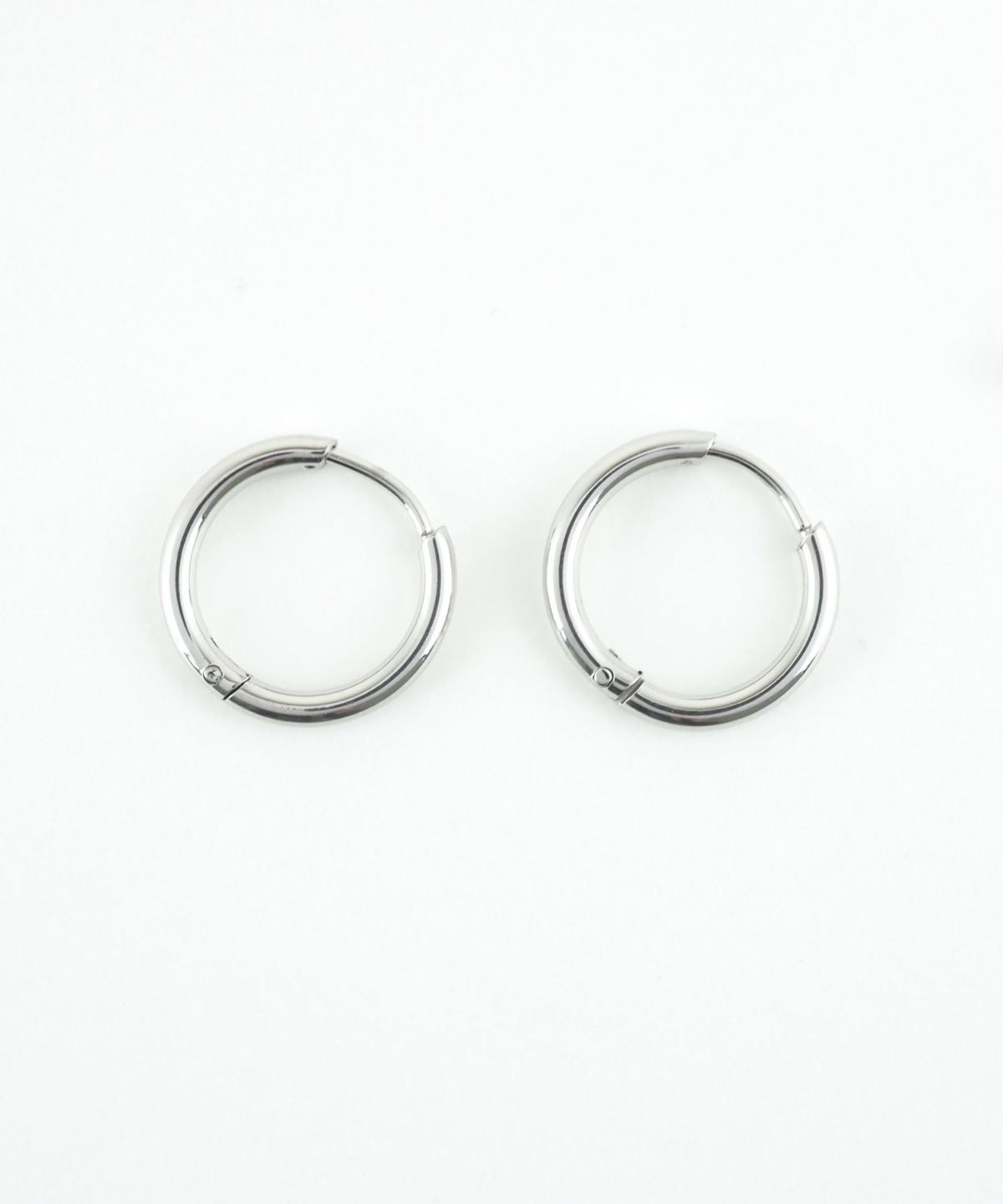 15mmシンプルスリムステンレスフープワンタッチピアス