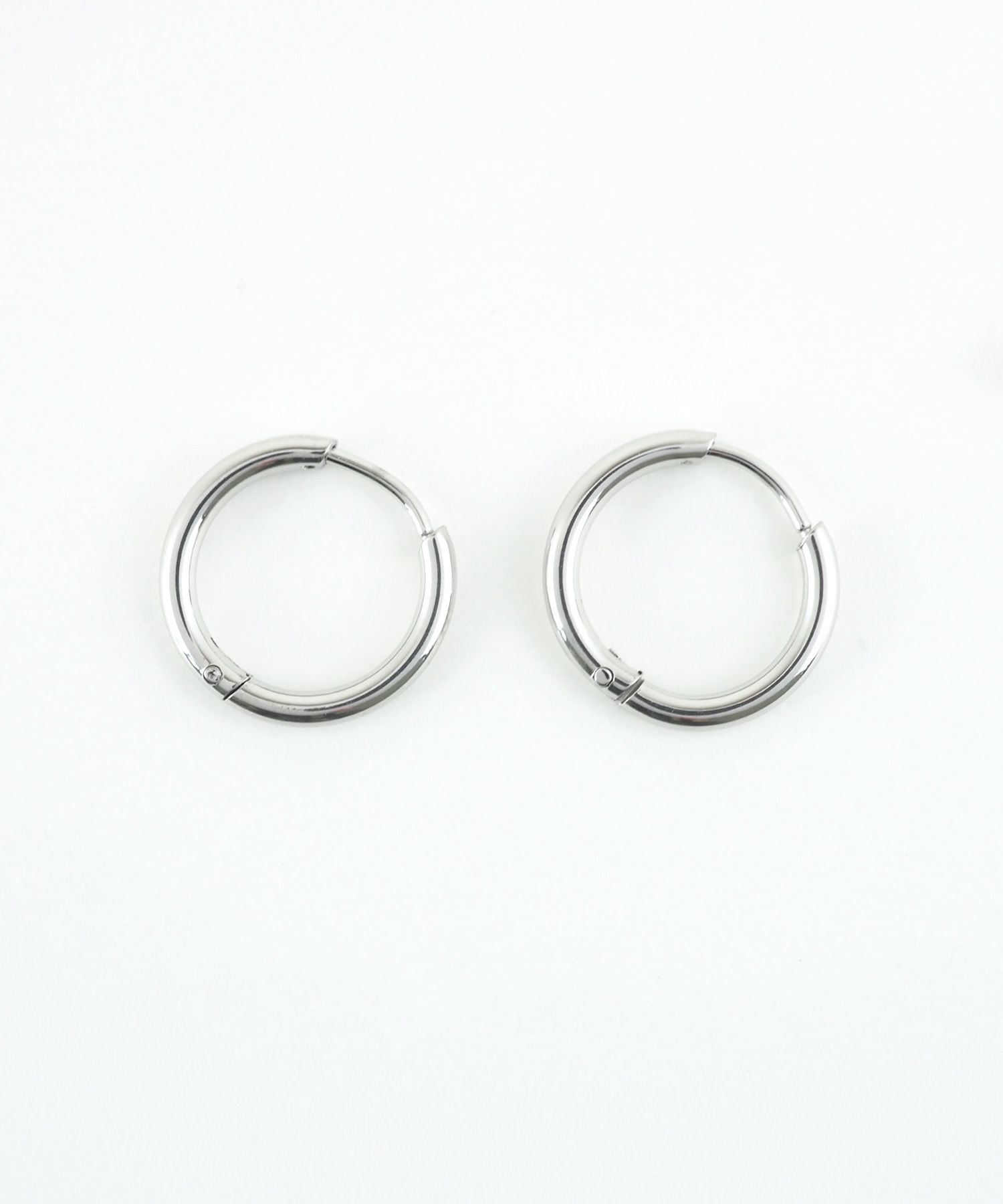 15mmシンプルスリムステンレスフープワンタッチピアス