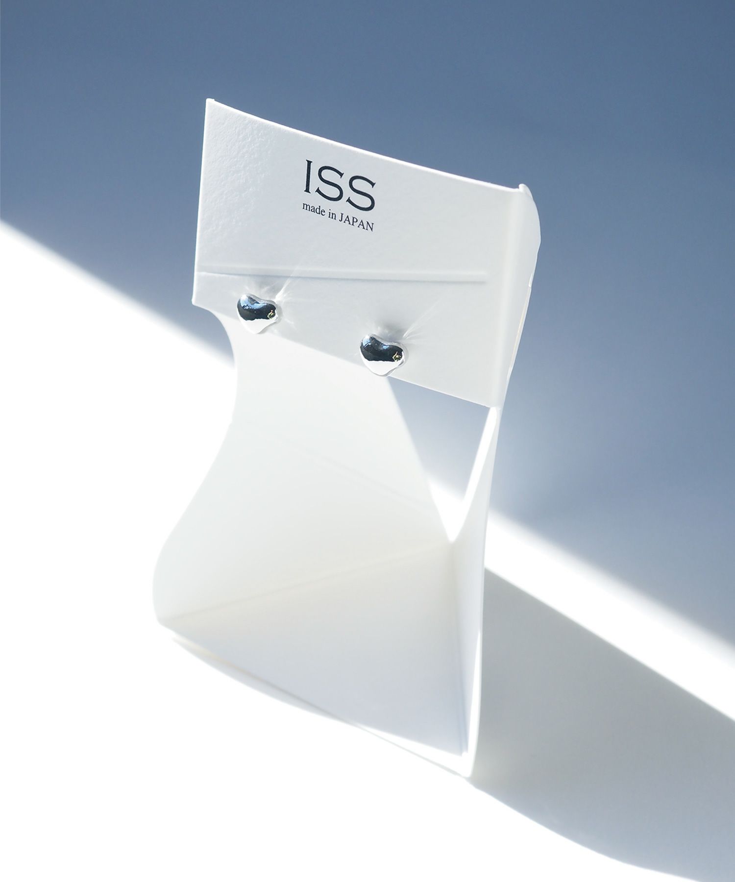 プチハートピュアチタンポストピアス【ISS】