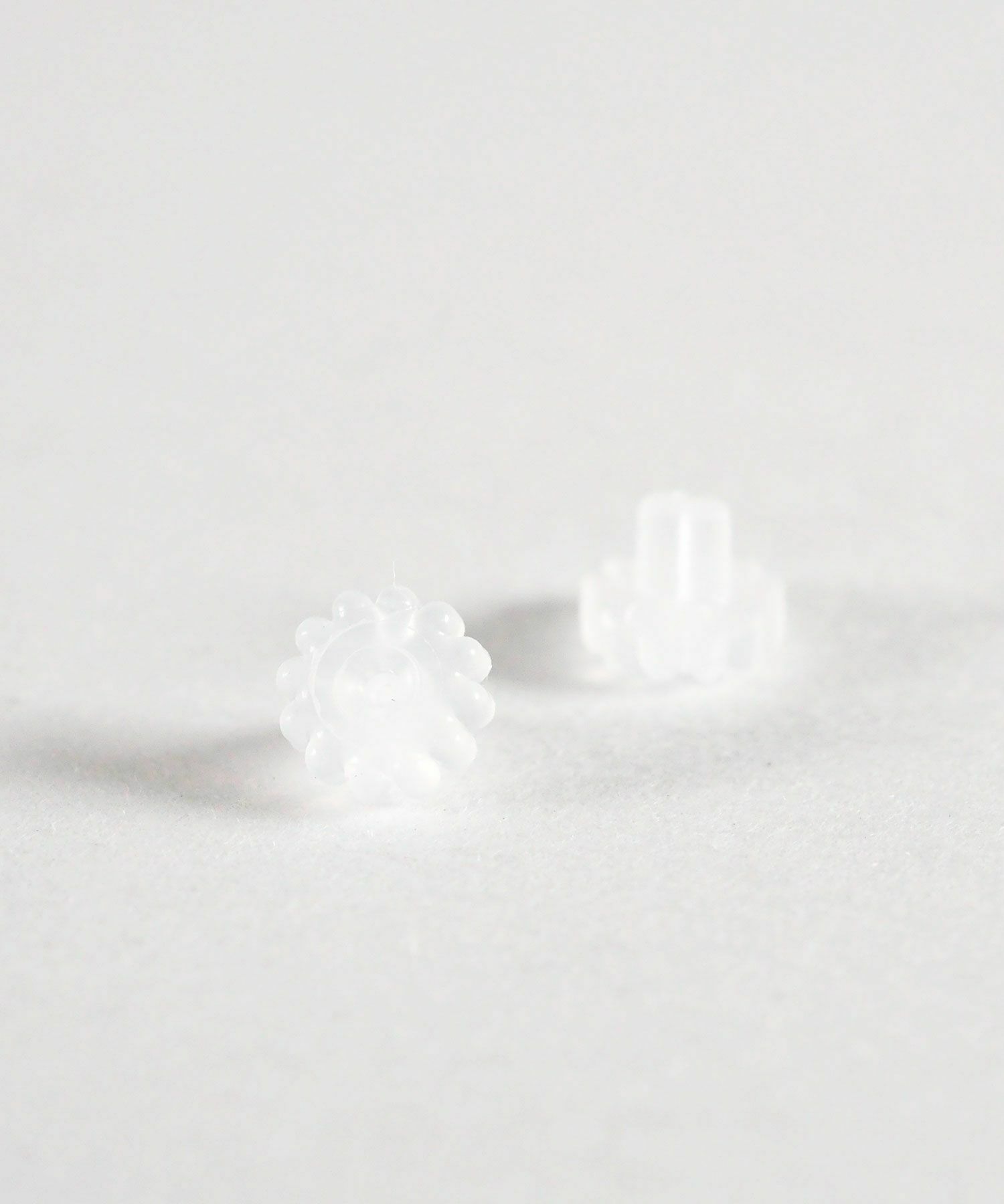 ツイストメタルピュアチタンポストピアス【ISS】