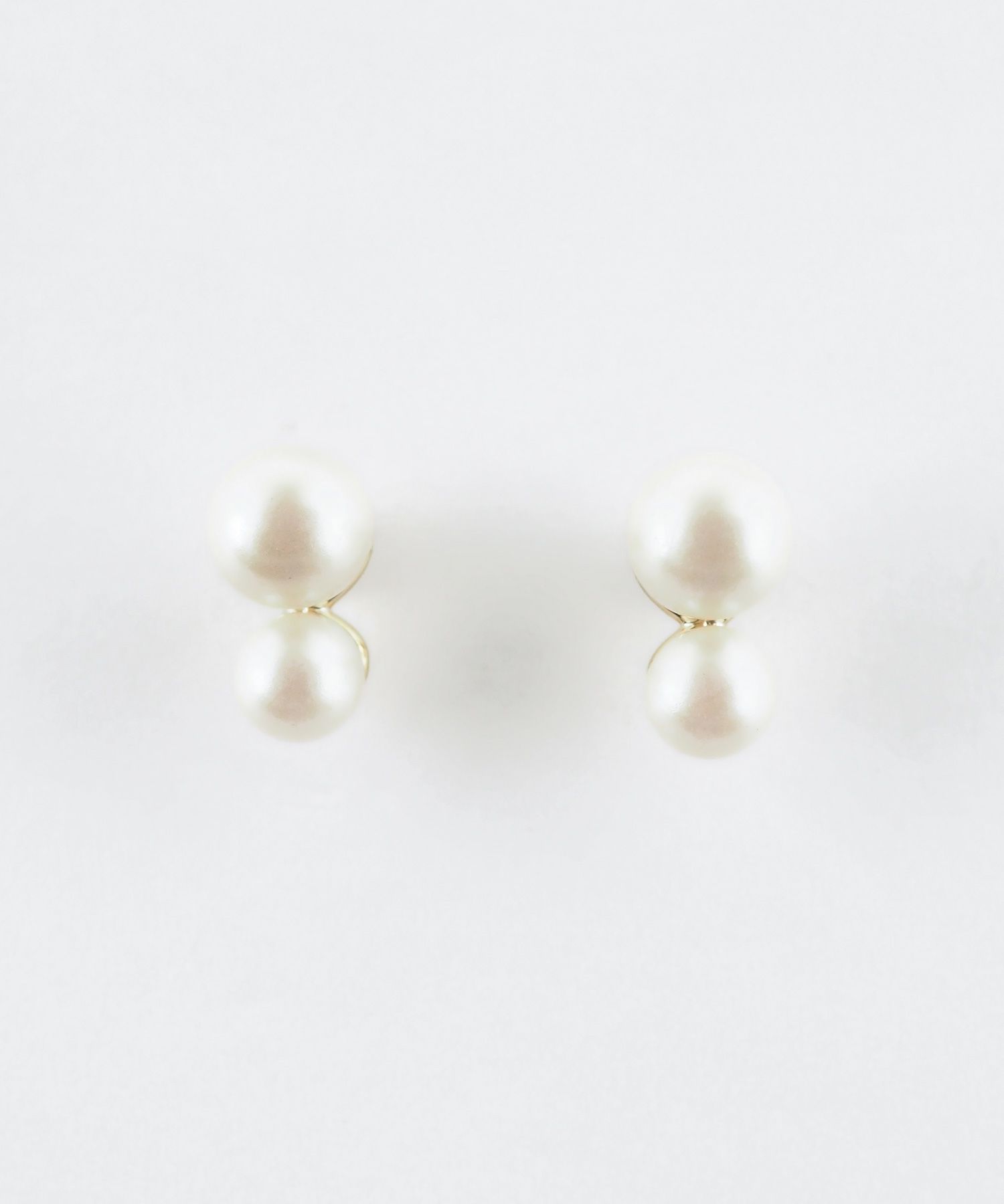 ツインパール樹脂コーティングポストピアス【ISS】