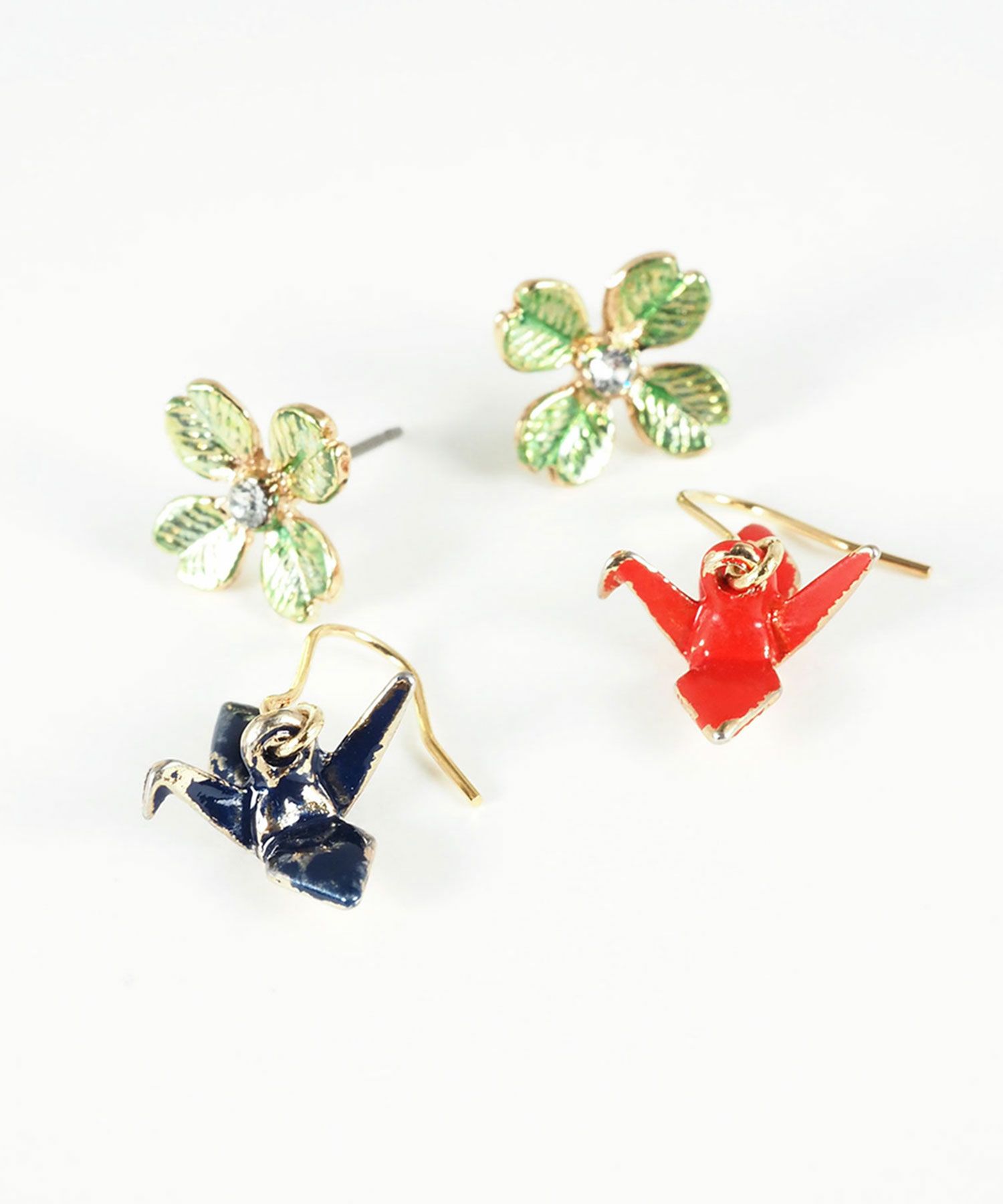 四葉＆鶴ピアス