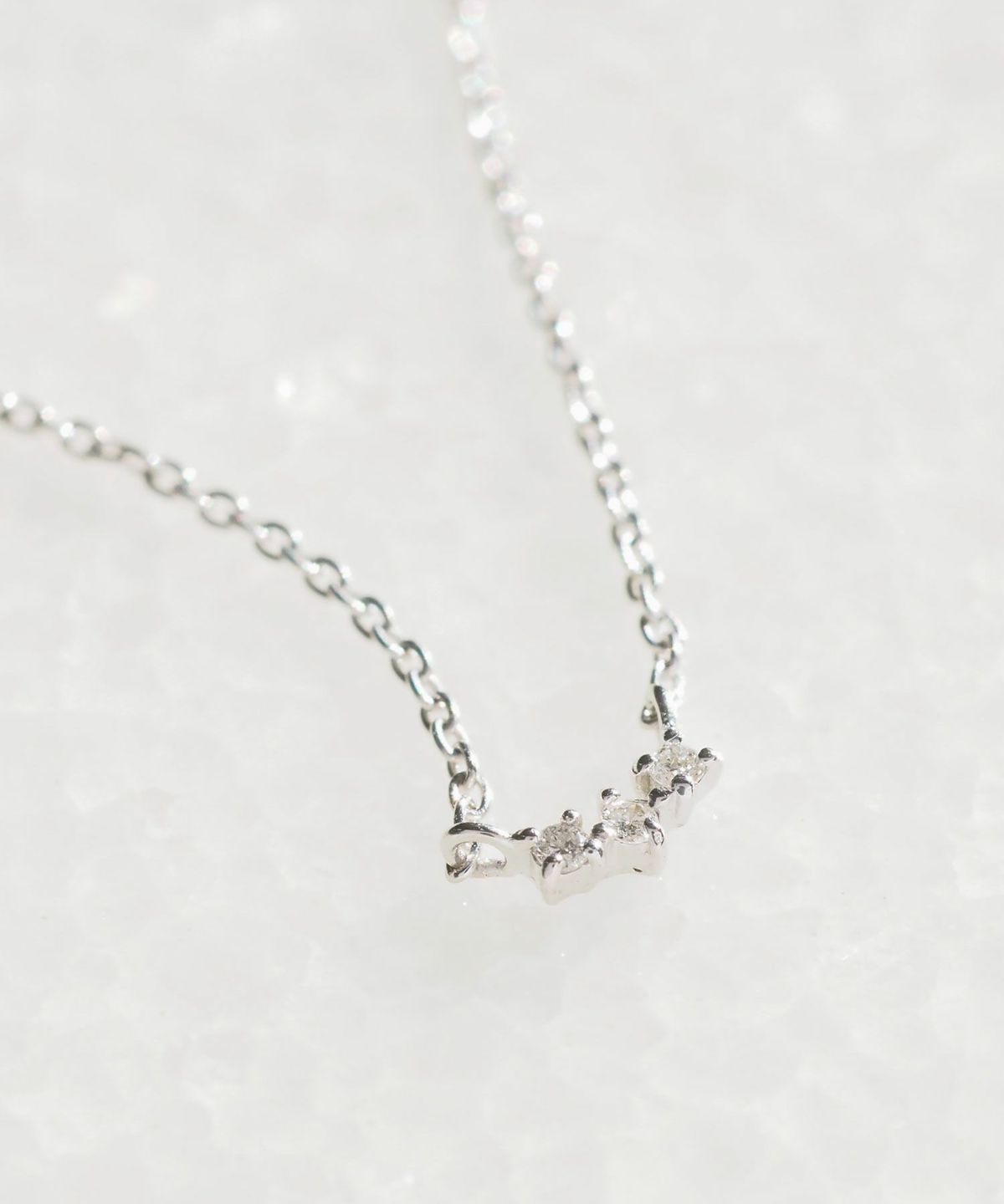 [SV925]トリニティメレダイヤモンドプチペンダント