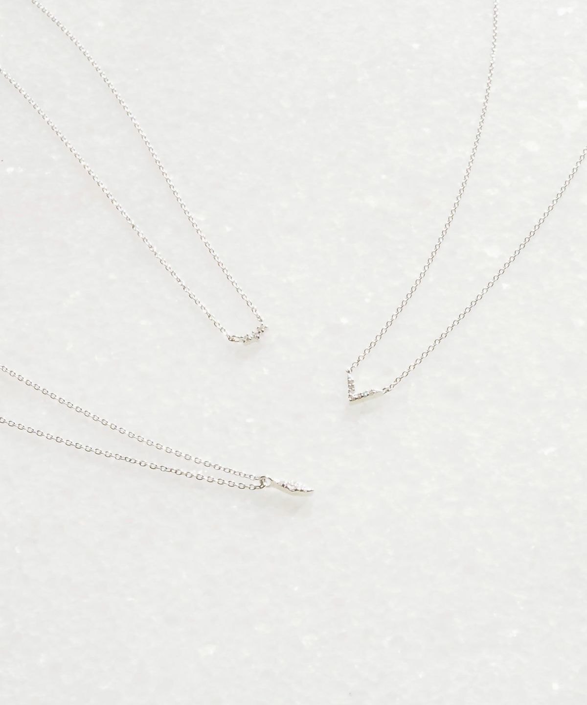 [SV925]トリニティメレダイヤモンドプチペンダント