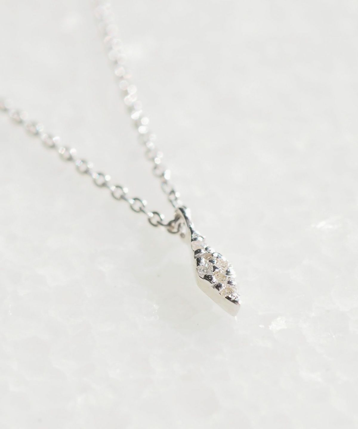 [SV925]ノーブルロンバスメレダイヤモンドプチペンダント