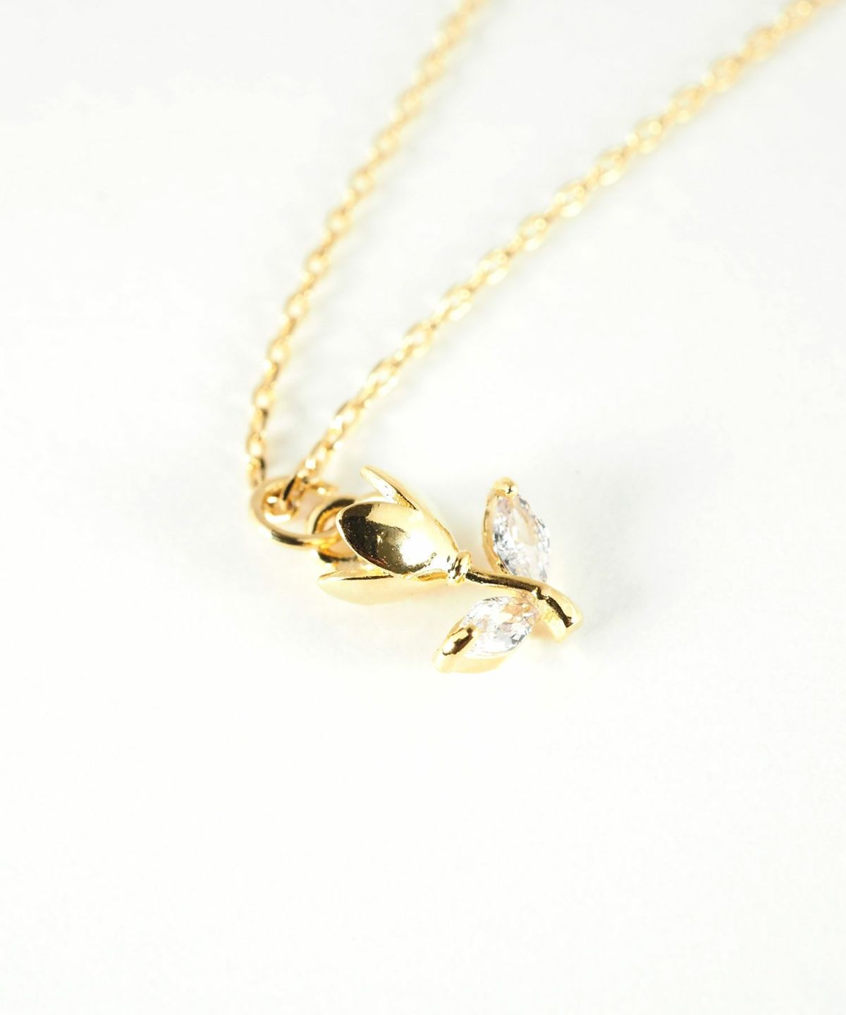 キュービックチューリップネックレス