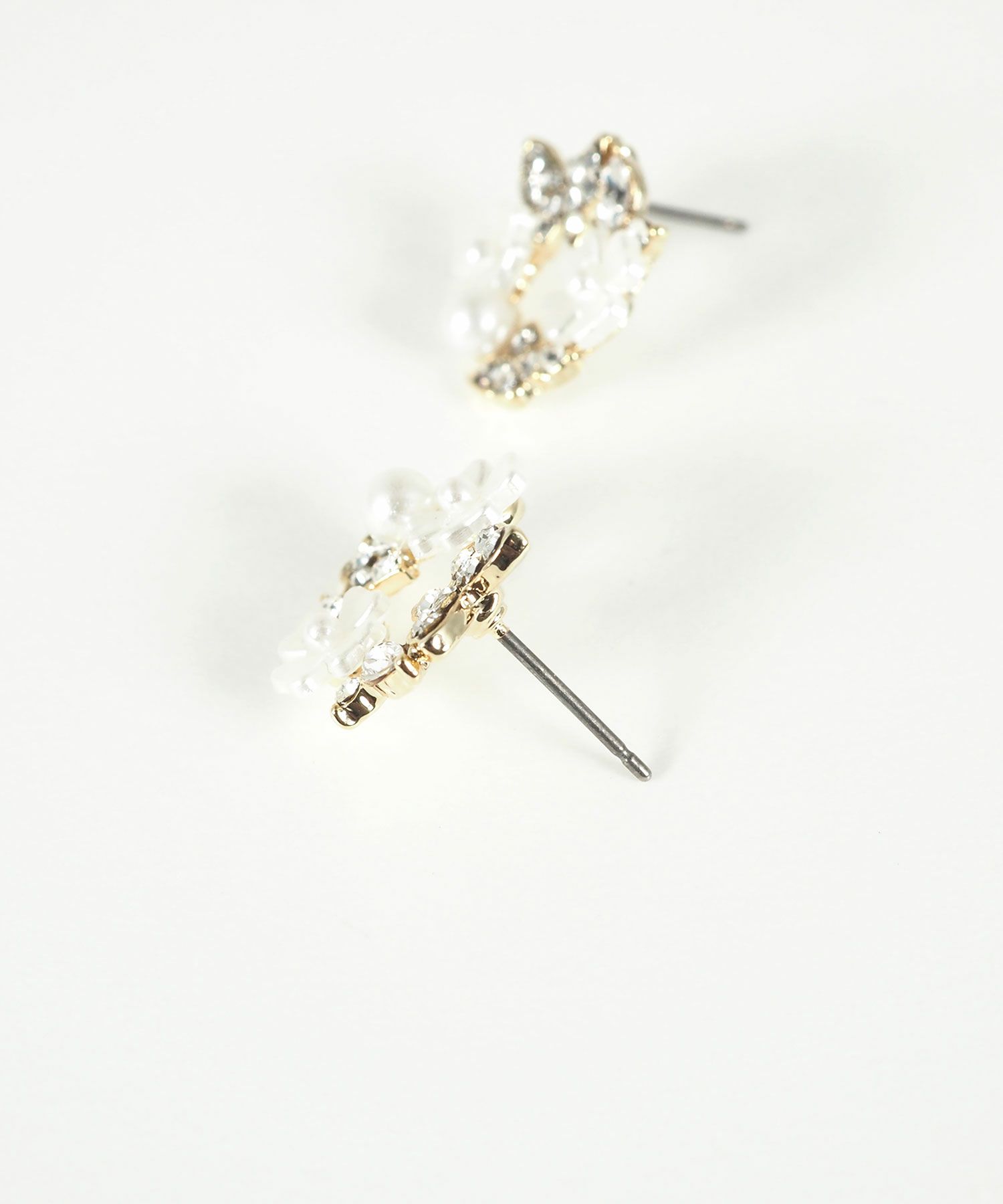 フラワーリースピアス