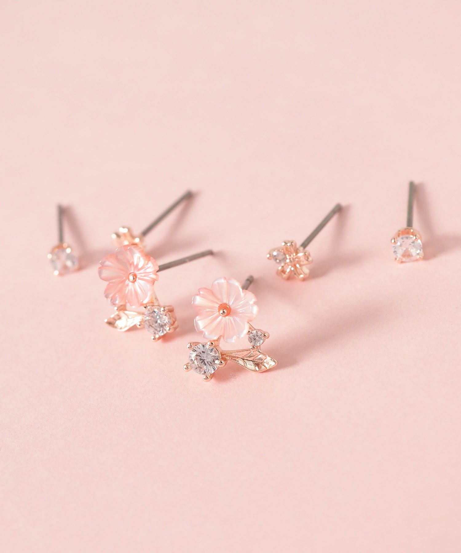 サクラビジューステンレスセットピアス | 【公式】MUK ONLINE SHOP