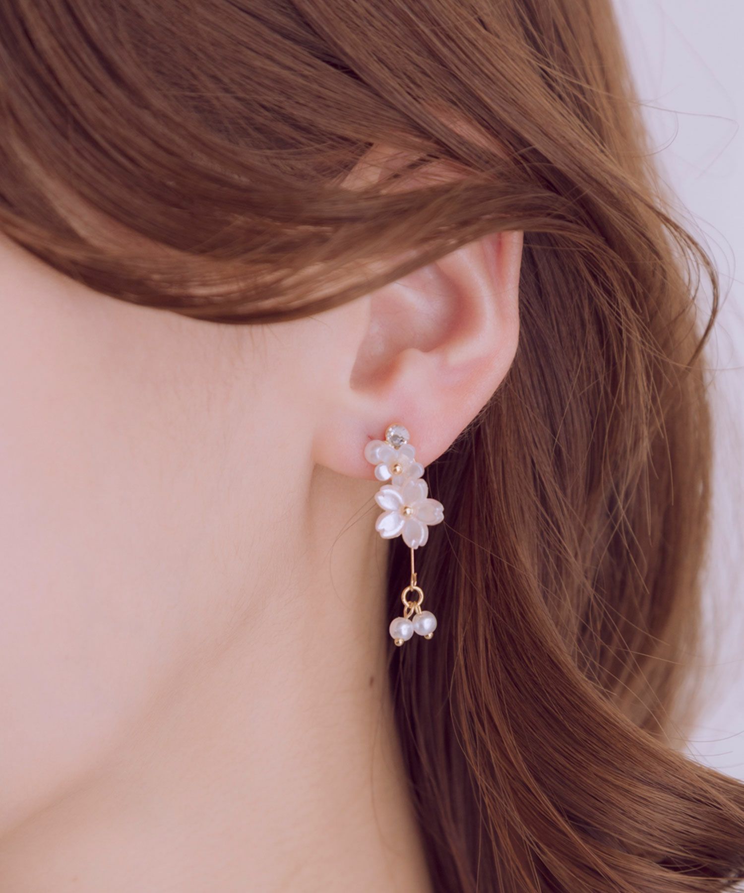 SAKURAパールチタンポストピアス