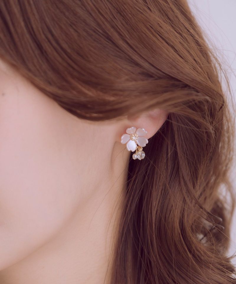 SAKURAチタンポストピアス | 【公式】MUK ONLINE SHOP｜人気