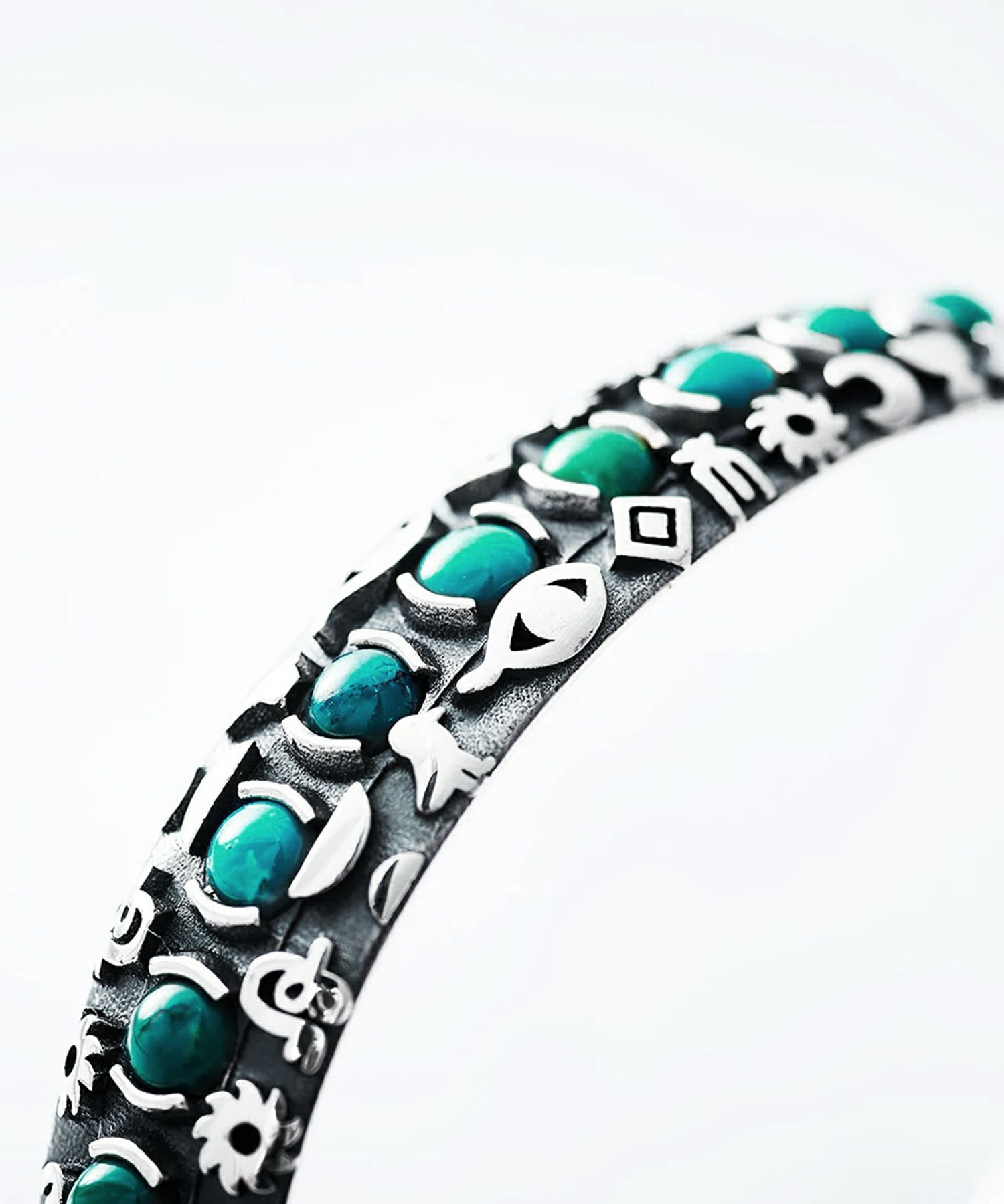 GENESISブレスレット【Crescent Luna】