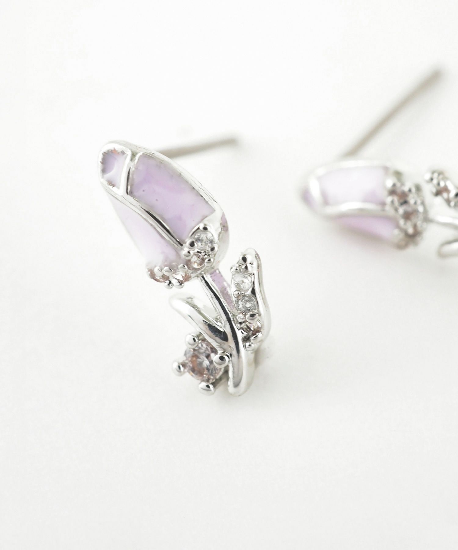 チューリップジルコニアステンレスポストピアス