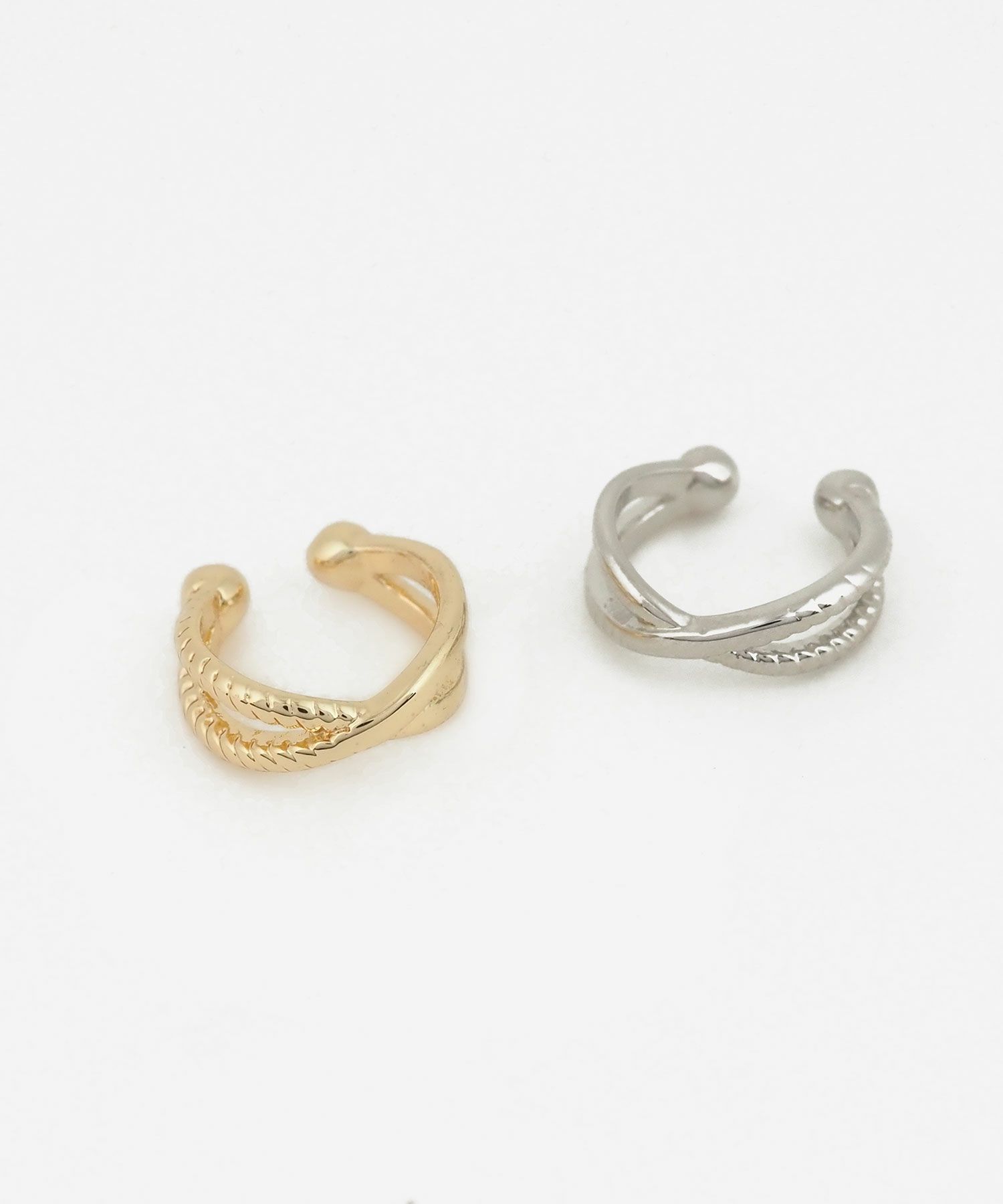 クロスイヤーカフ